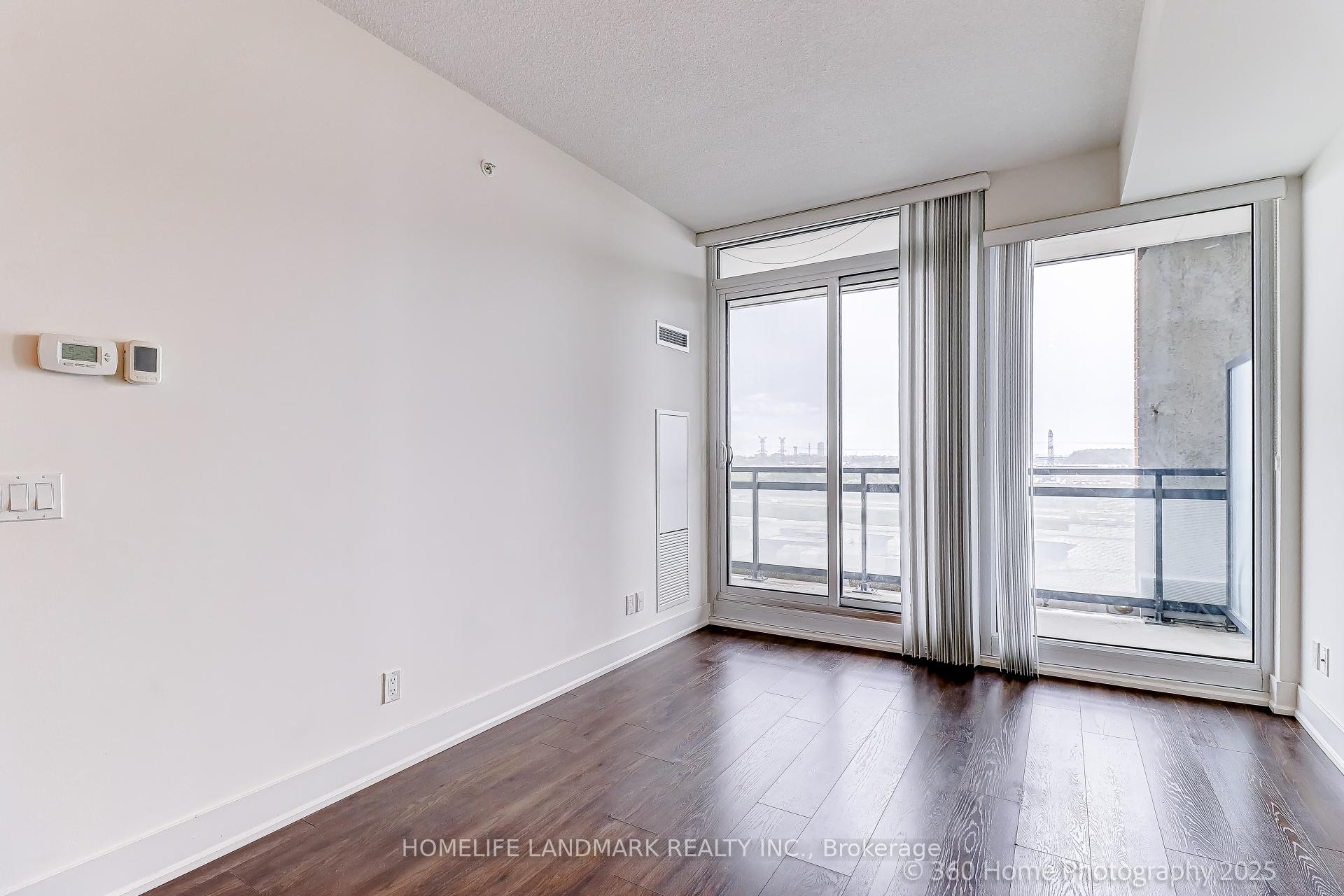 Photo 10 of Unit 908, 180 Enterprise Boulevard, Markham, Unionville — HOMEH
