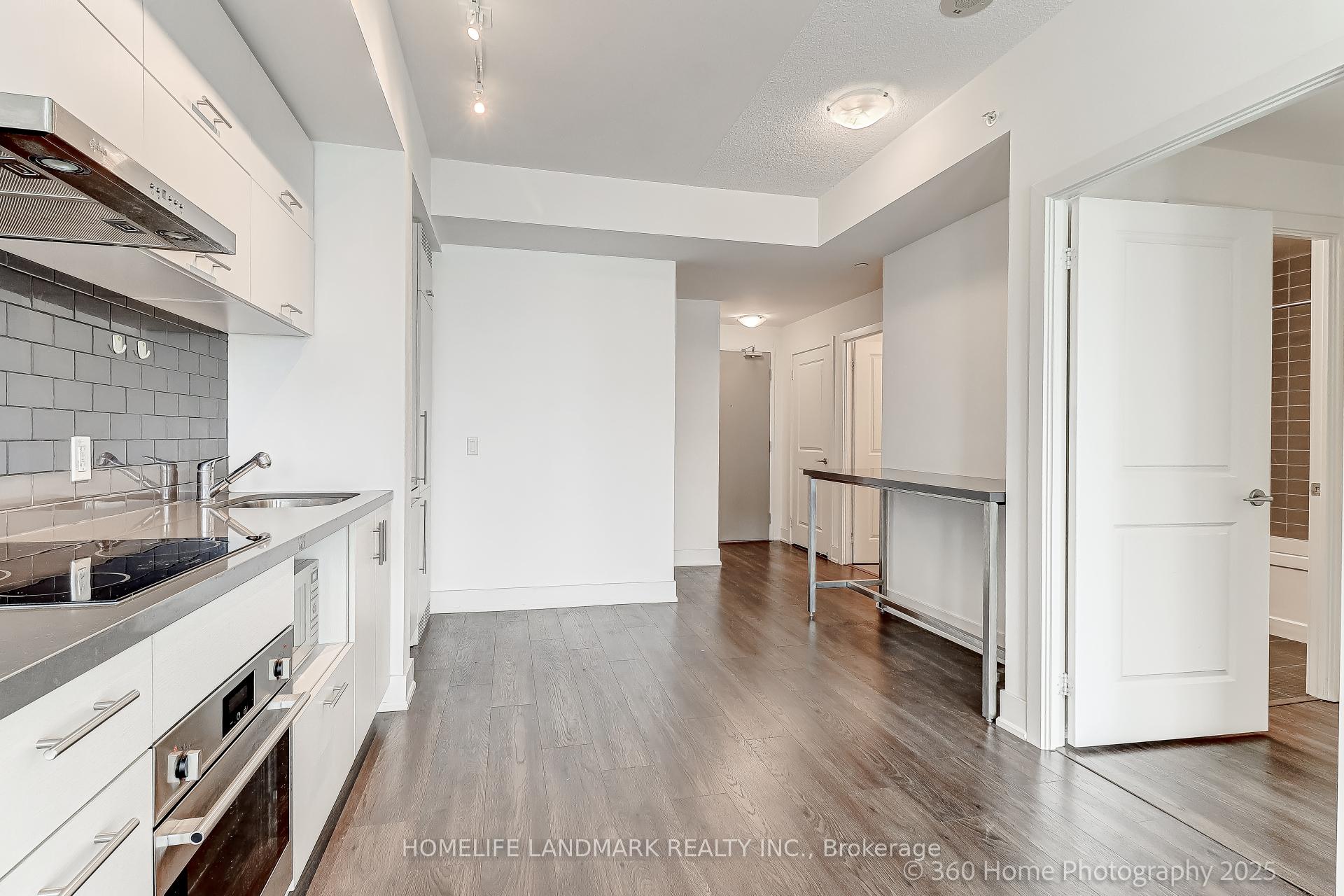Photo 15 of Unit 908, 180 Enterprise Boulevard, Markham, Unionville — HOMEH