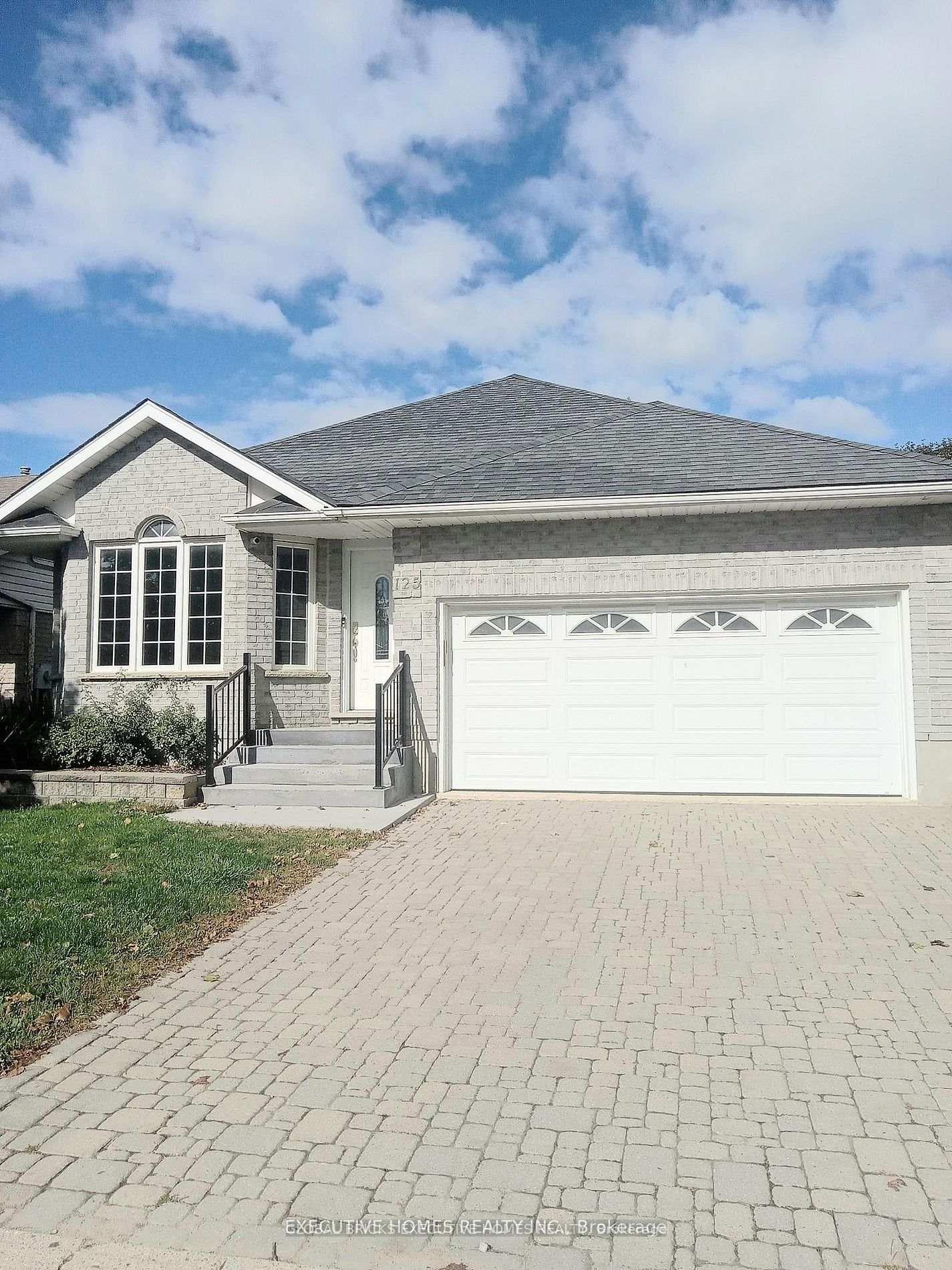 Photo of 125 Municipal Street