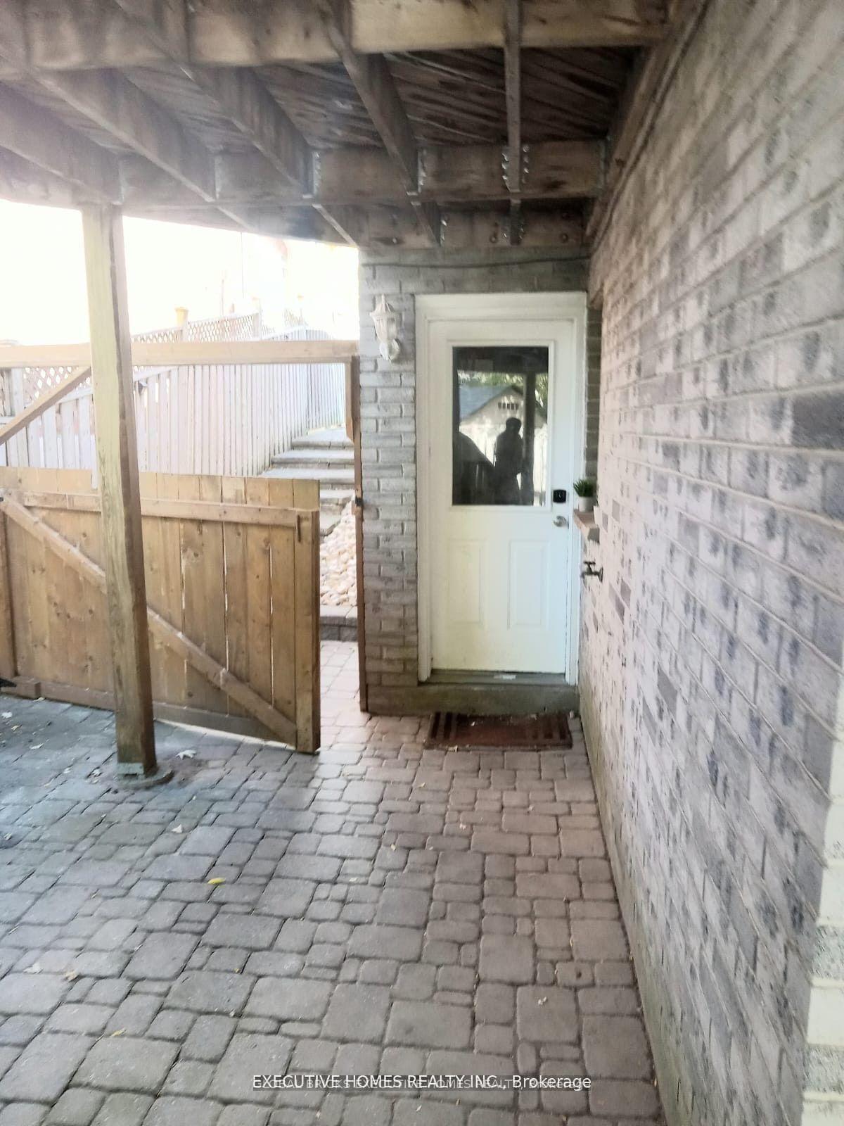Photo 33 of 125 Municipal Street, Guelph, Dovercliffe Park/Old University — HOMEH