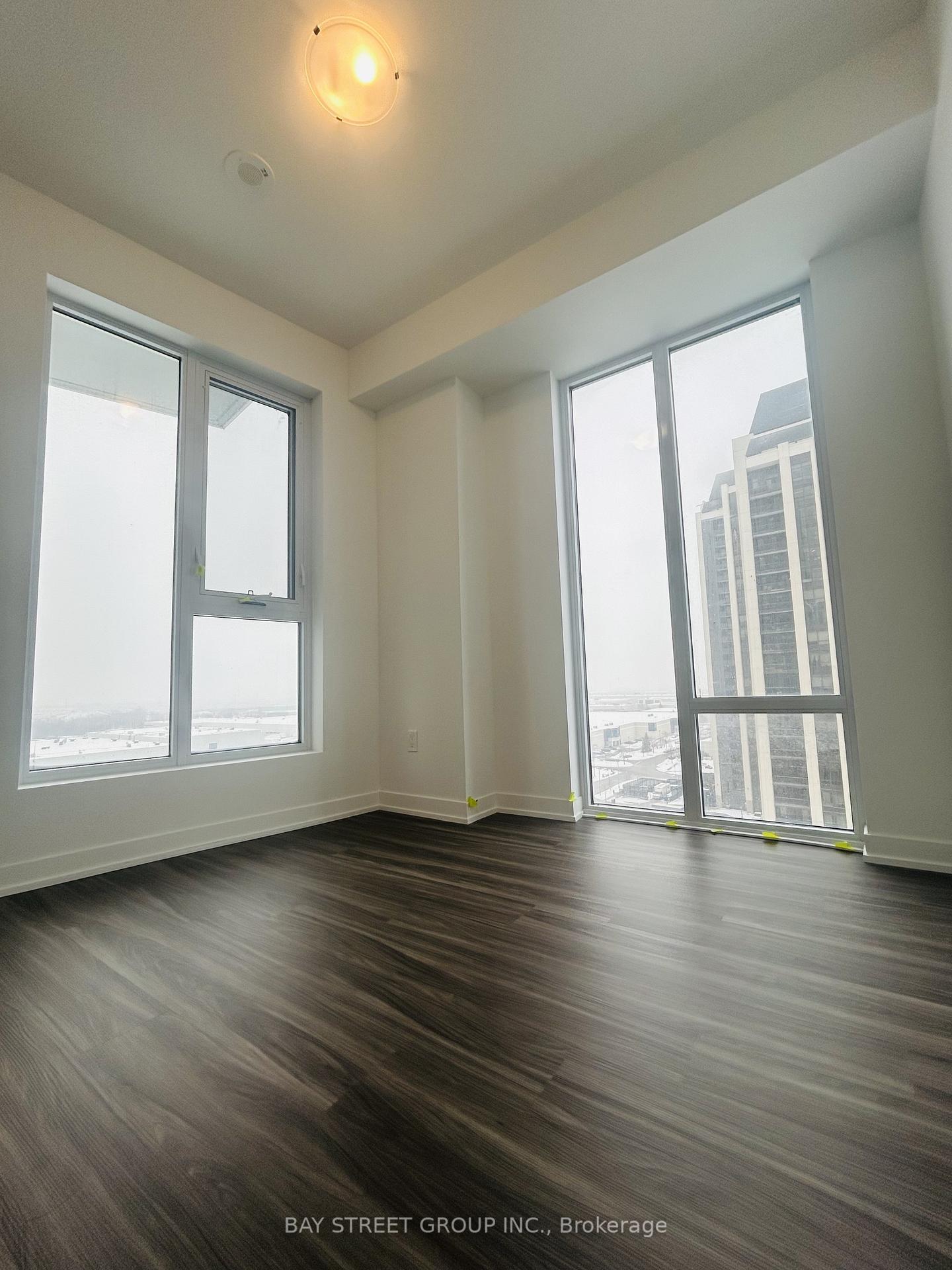Photo 16 of Unit 1018, 10 Abeja Street, Vaughan, Concord — HOMEH