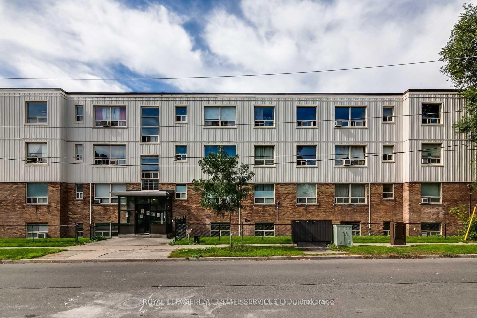 Photo 1 of Unit 308, 2908 St Clair Avenue E, Toronto, O'Connor-Parkview — HOMEH