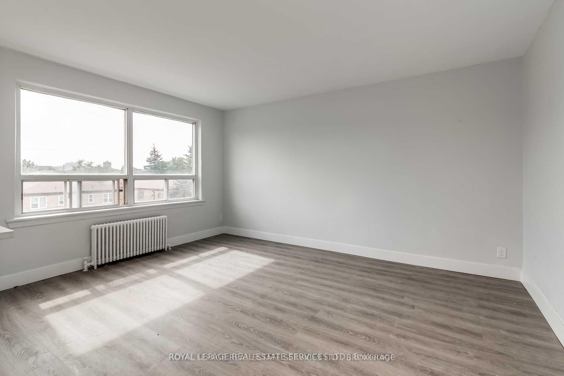 Photo 10 of Unit 308, 2908 St Clair Avenue E, Toronto, O'Connor-Parkview — HOMEH
