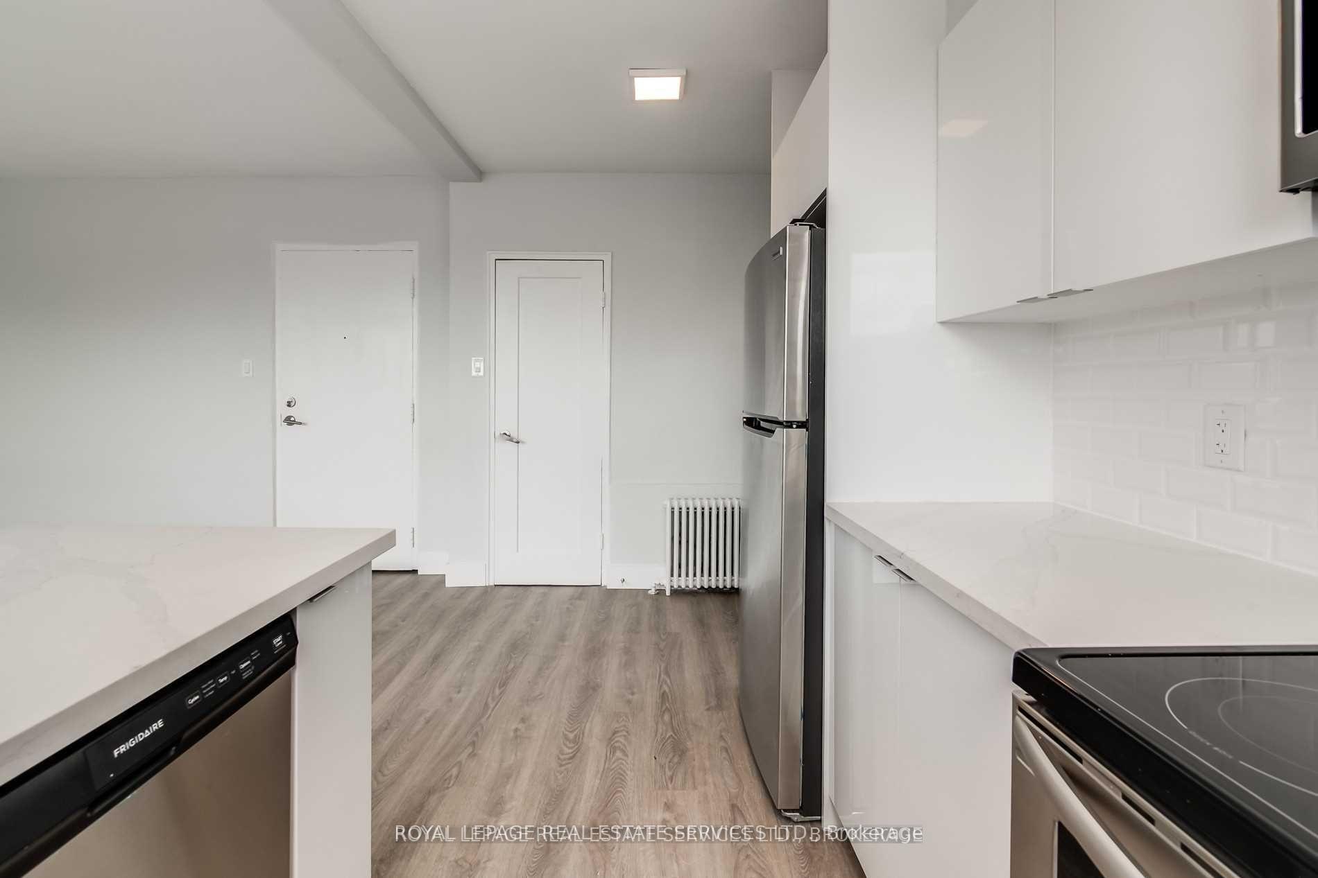 Photo 15 of Unit 308, 2908 St Clair Avenue E, Toronto, O'Connor-Parkview — HOMEH