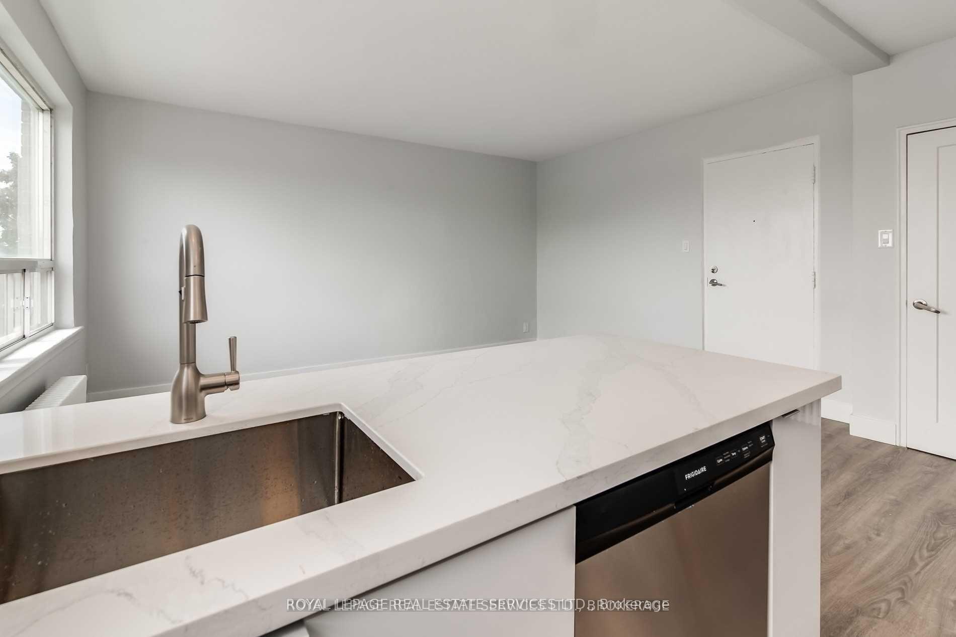 Photo 16 of Unit 308, 2908 St Clair Avenue E, Toronto, O'Connor-Parkview — HOMEH