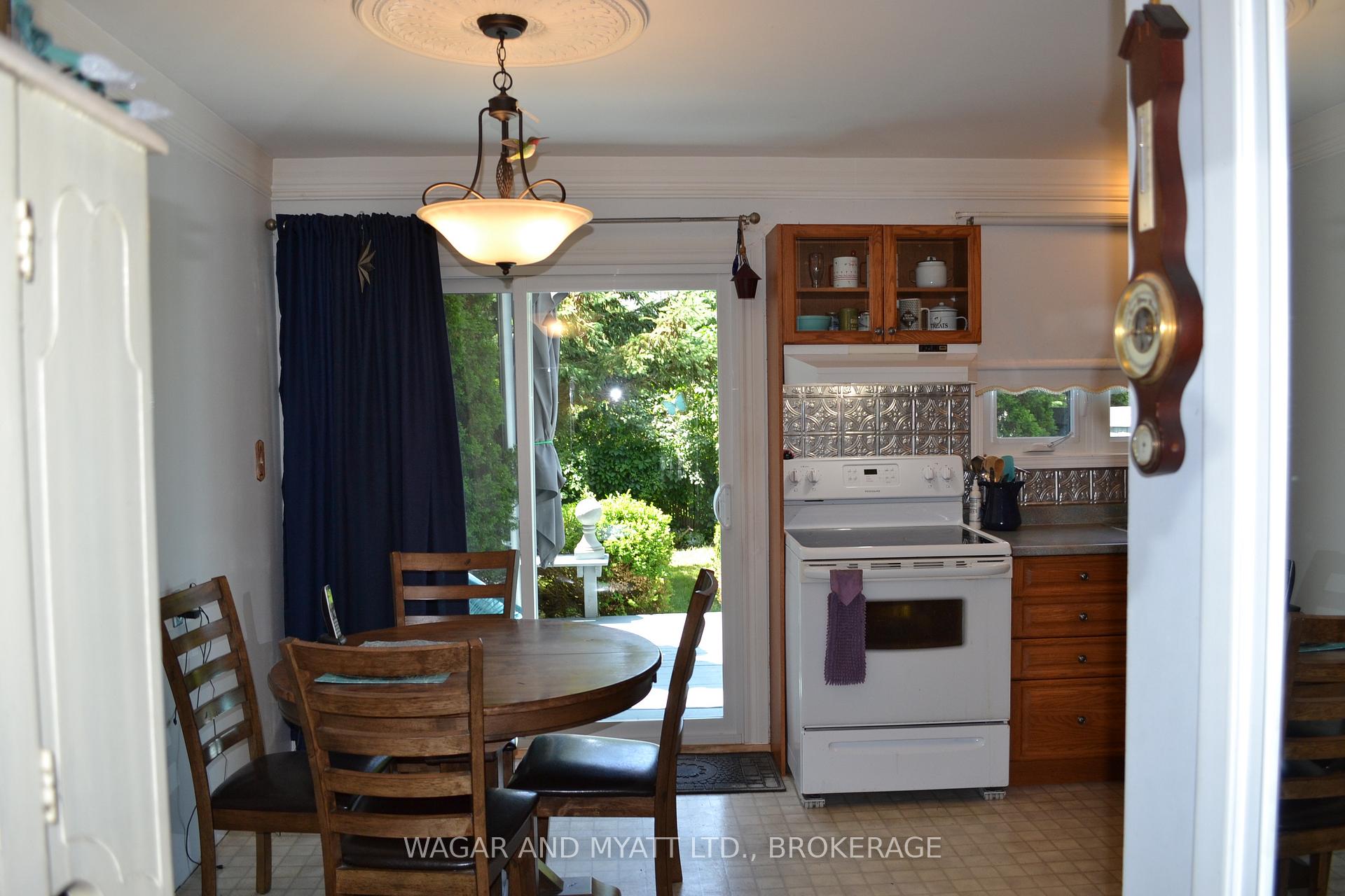 Photo 5 of Unit 30, 60 Winchester Drive, Greater Napanee, Greater Napanee — HOMEH