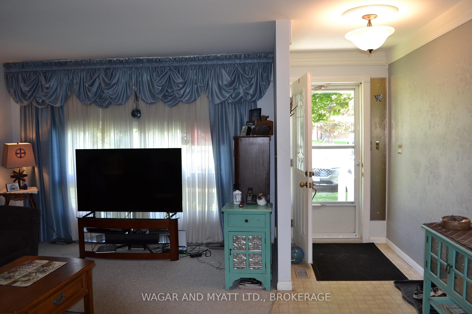 Photo 10 of Unit 30, 60 Winchester Drive, Greater Napanee, Greater Napanee — HOMEH