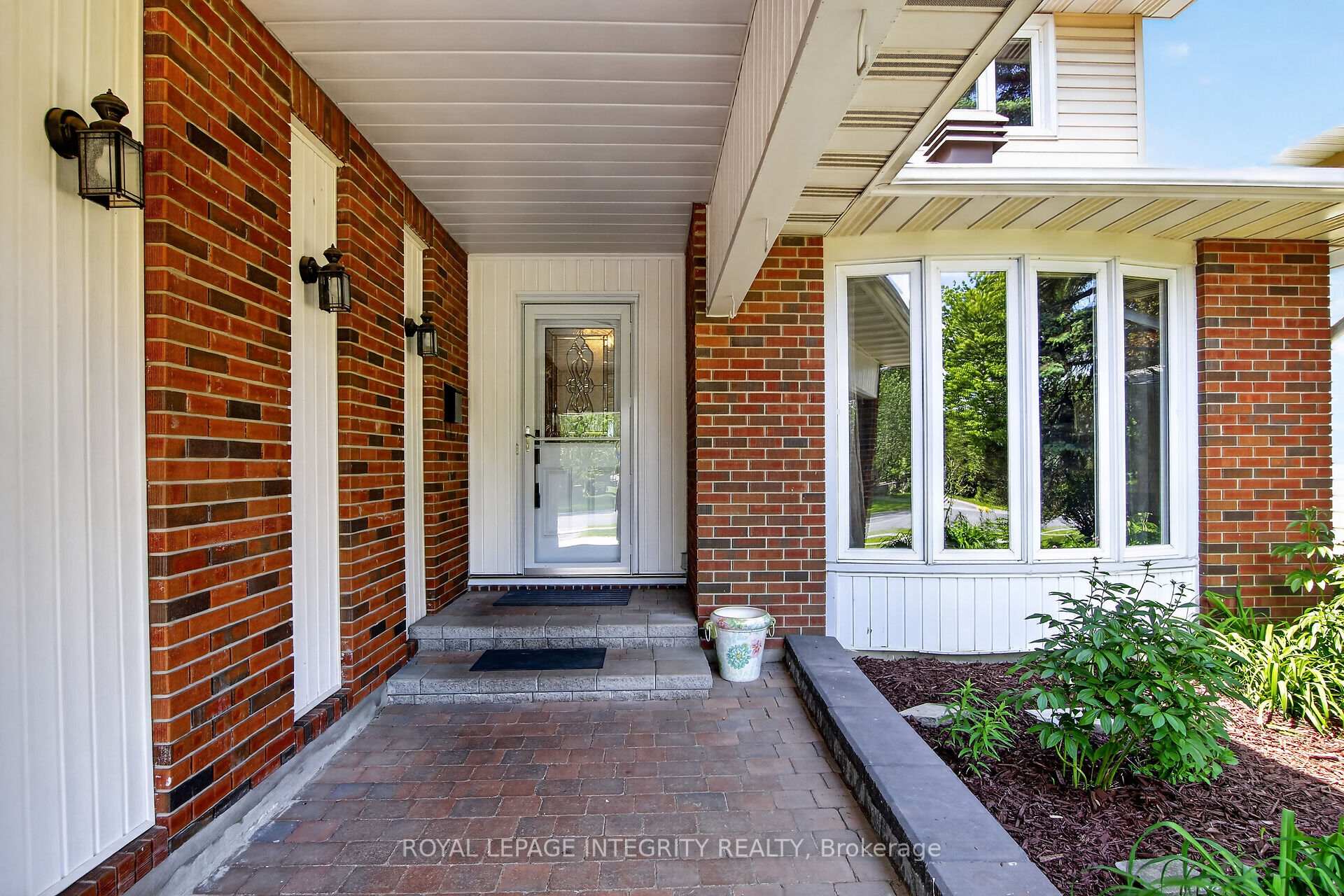 Photo 7 of 1646 Grey Nuns Drive, Ottawa, Convent Glen South — HOMEH