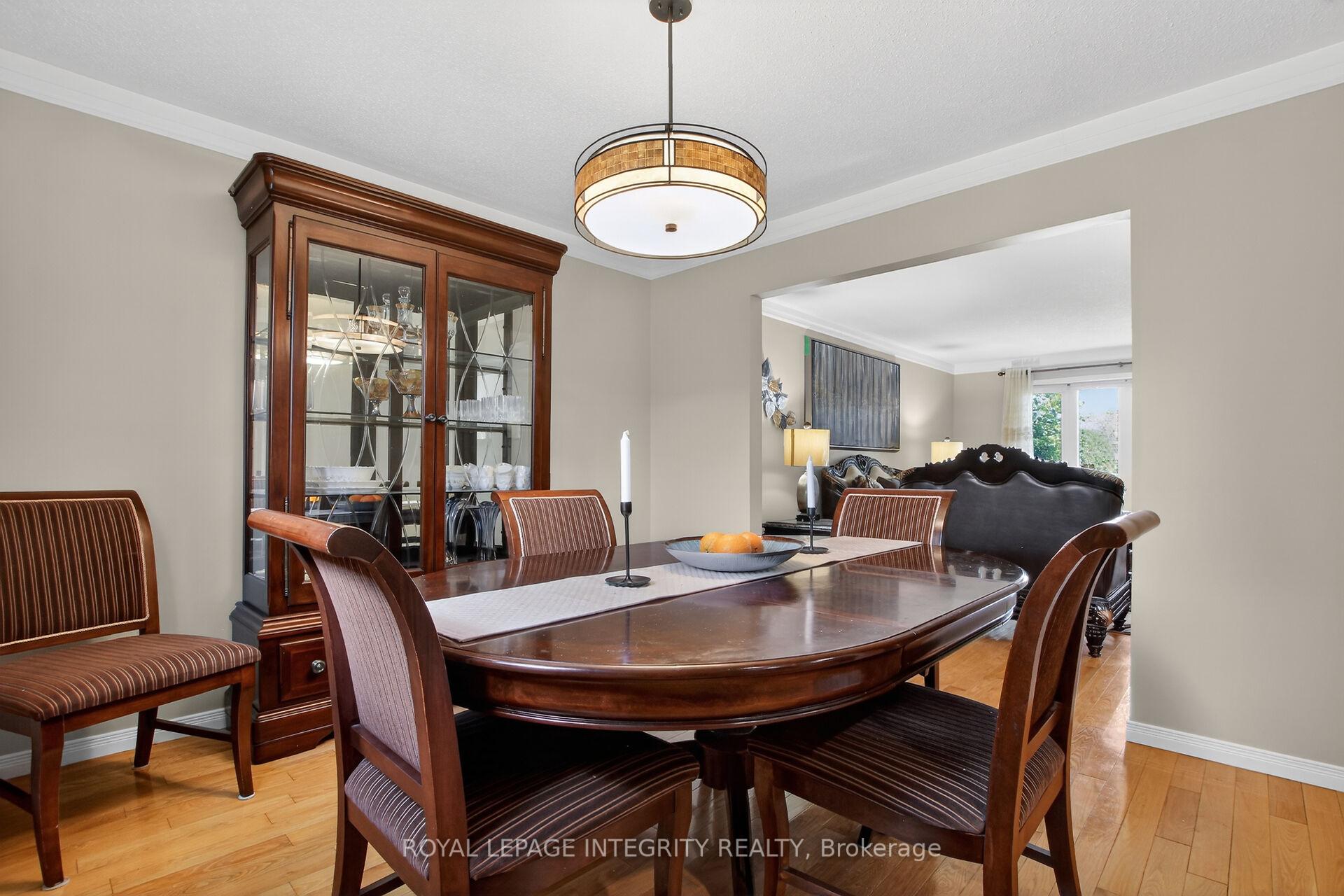 Photo 16 of 1646 Grey Nuns Drive, Ottawa, Convent Glen South — HOMEH