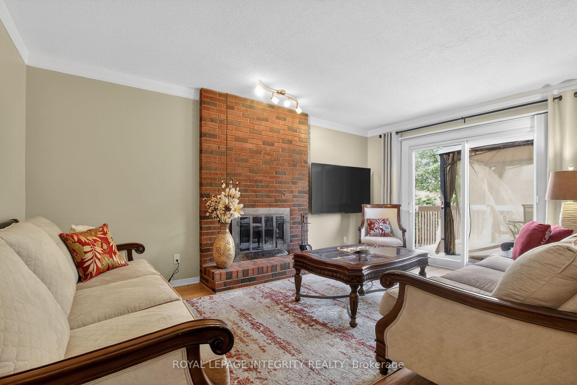 Photo 19 of 1646 Grey Nuns Drive, Ottawa, Convent Glen South — HOMEH