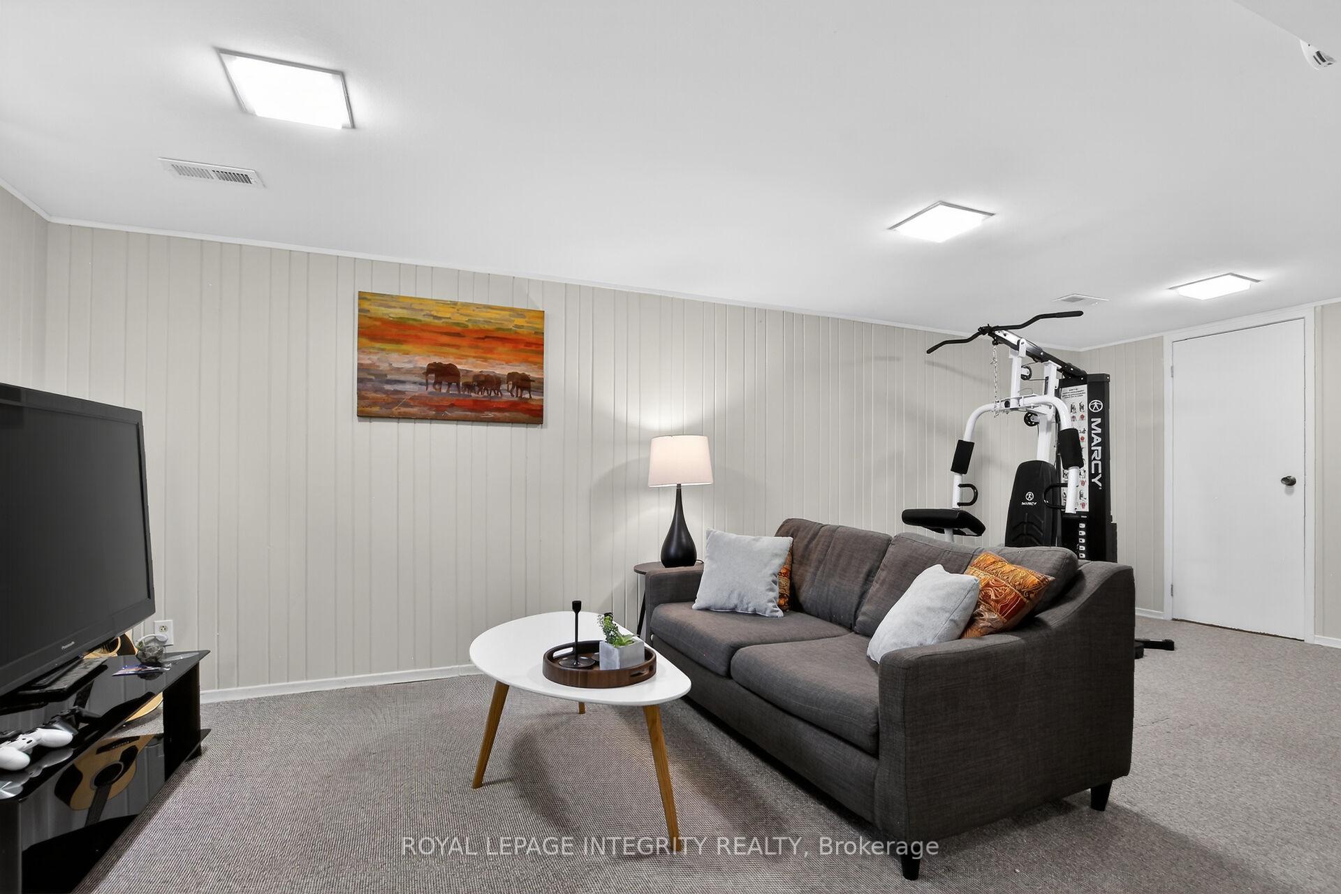 Photo 44 of 1646 Grey Nuns Drive, Ottawa, Convent Glen South — HOMEH
