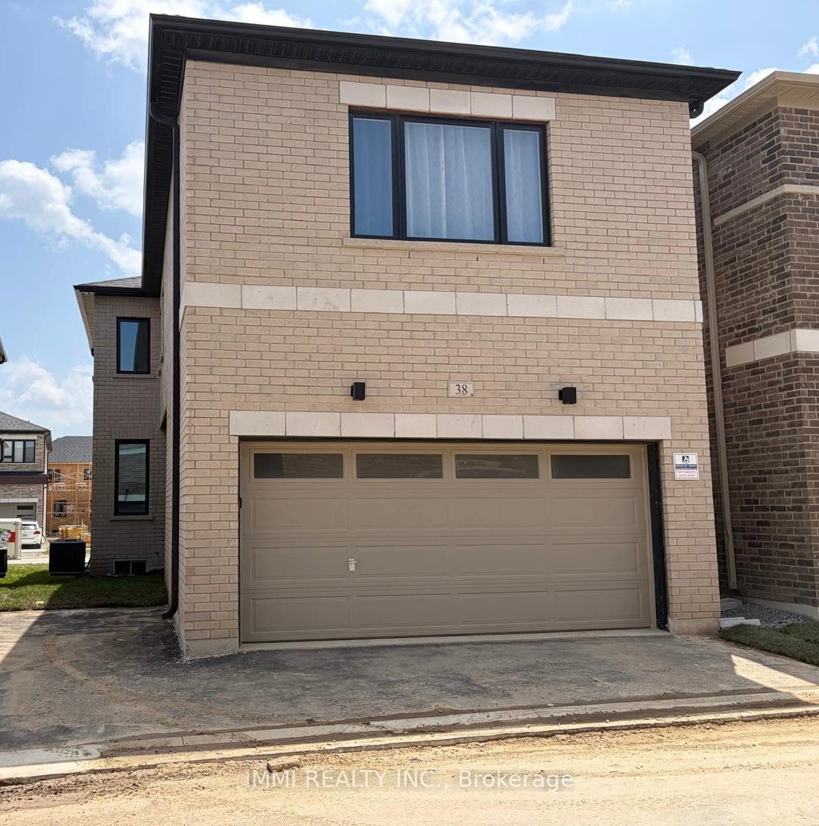Photo 27 of 38 Raymond Schell Avenue, Markham, Victoria Manor-Jennings Gate — HOMEH