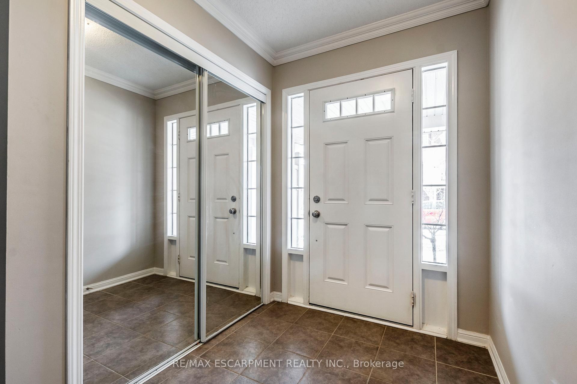 Photo 5 of 280 Wetenhall Landing, Milton, Harrison — HOMEH