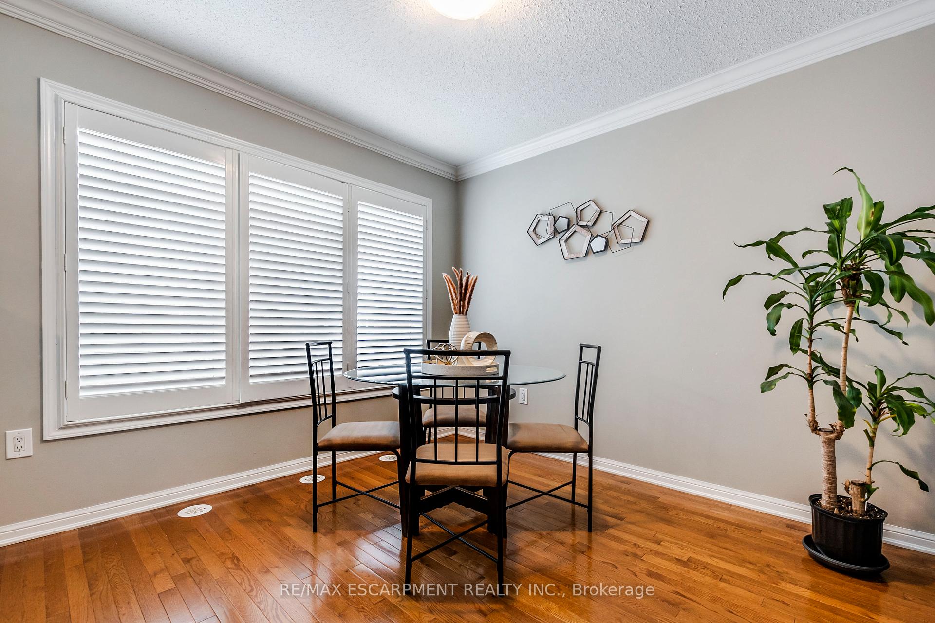 Photo 13 of 280 Wetenhall Landing, Milton, Harrison — HOMEH