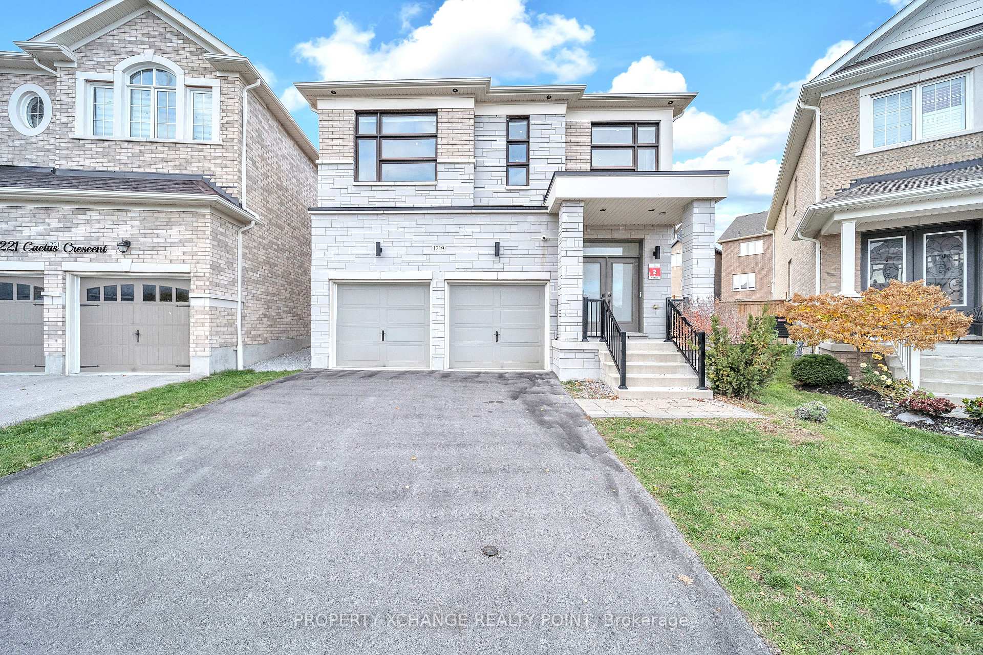 Photo 1 of 1219 Cactus Crescent, Pickering, Rural Pickering — HOMEH