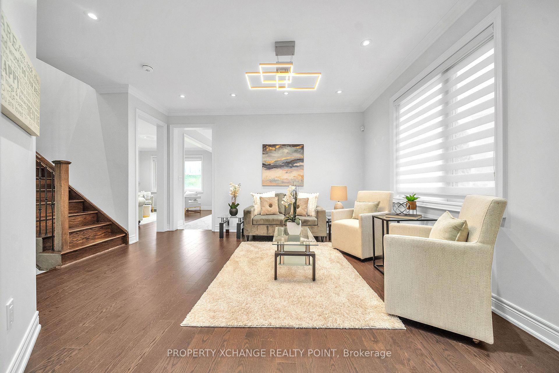 Photo 4 of 1219 Cactus Crescent, Pickering, Rural Pickering — HOMEH