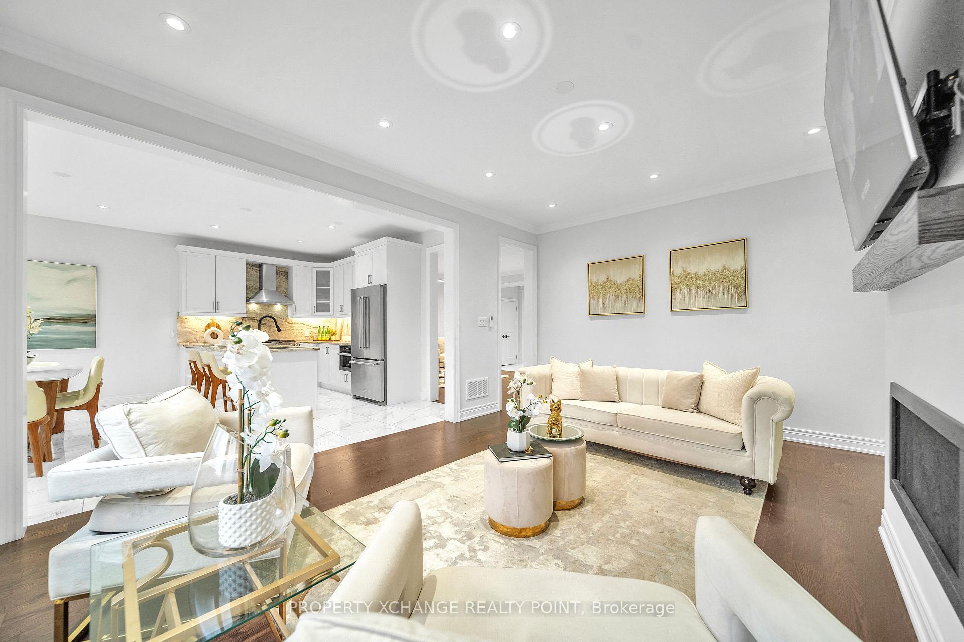 Photo 7 of 1219 Cactus Crescent, Pickering, Rural Pickering — HOMEH