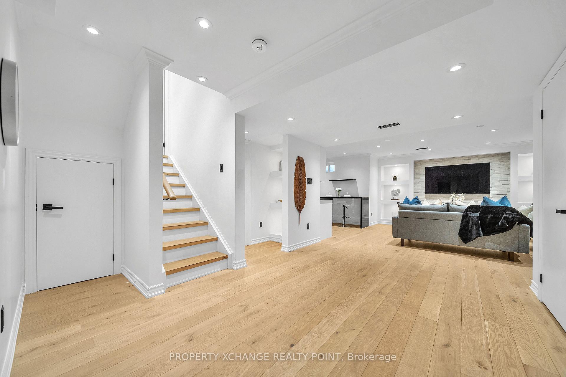 Photo 24 of 1219 Cactus Crescent, Pickering, Rural Pickering — HOMEH