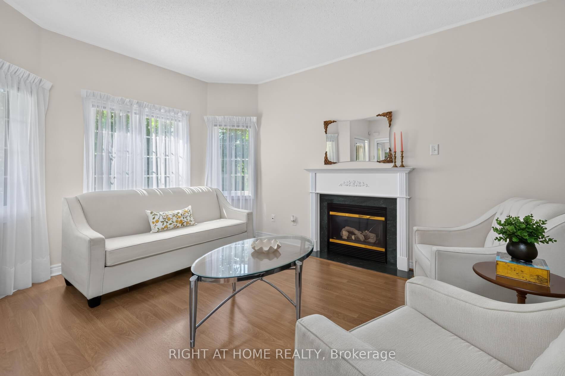 Photo 6 of 5 Orchard Park Gate, Brampton, Sandringham-Wellington — HOMEH