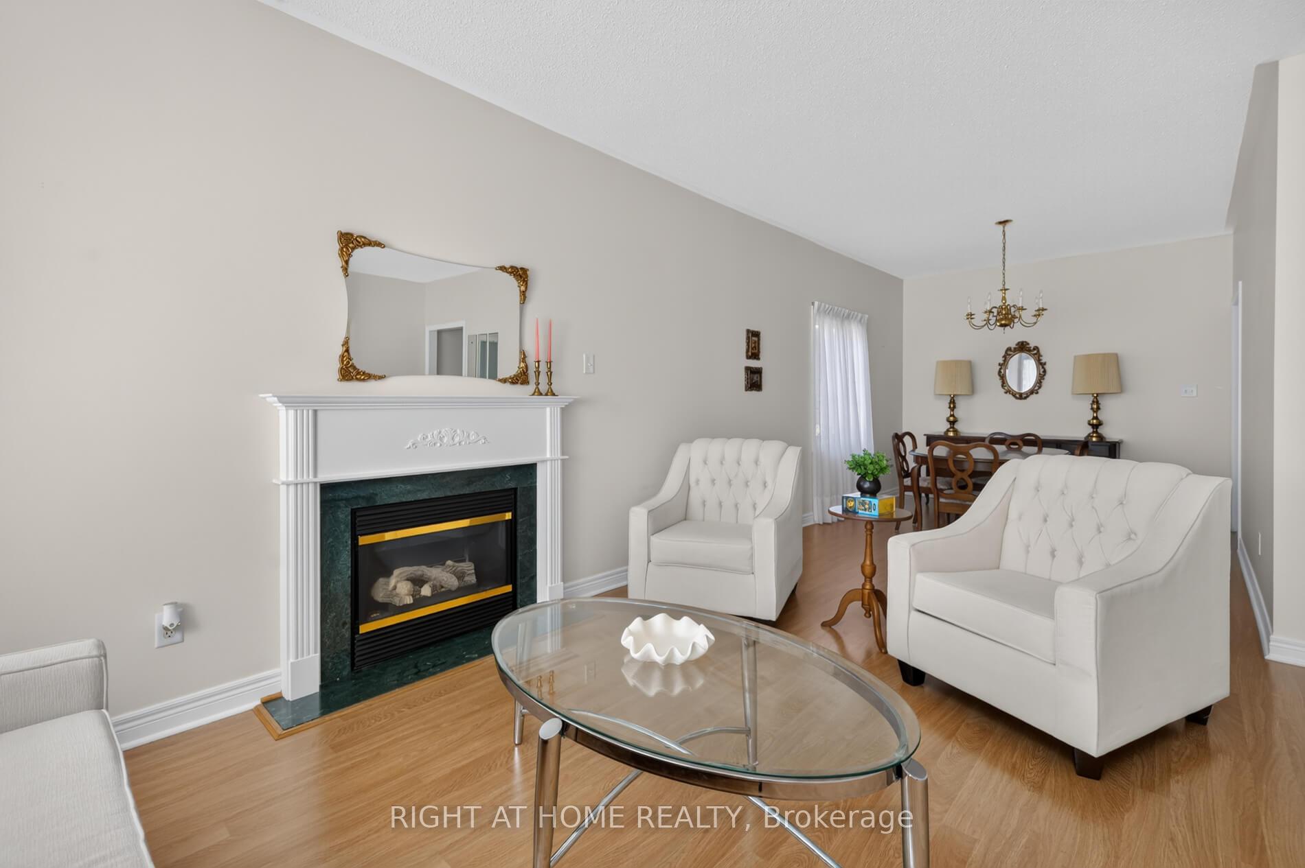 Photo 7 of 5 Orchard Park Gate, Brampton, Sandringham-Wellington — HOMEH