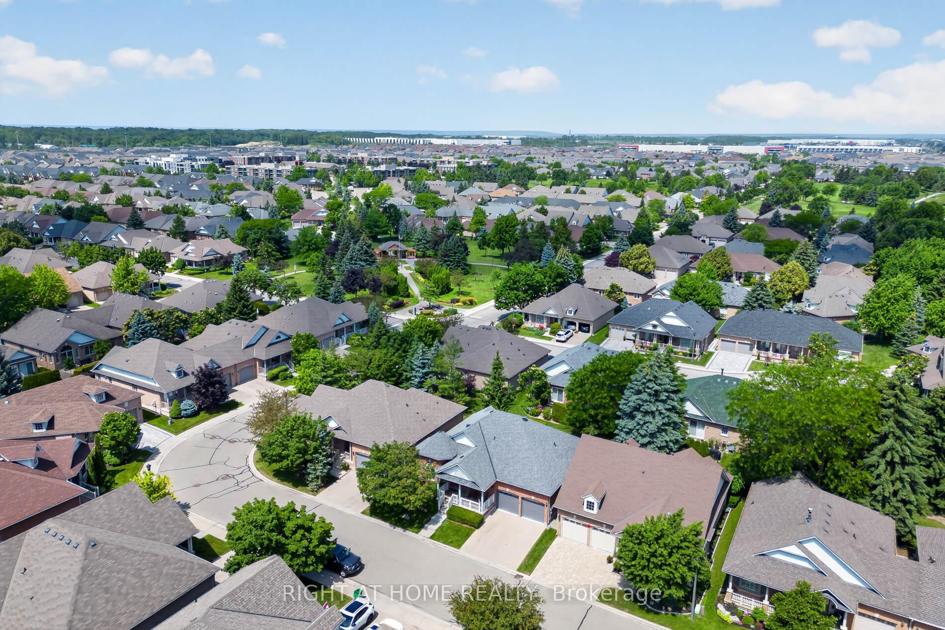 Photo 34 of 5 Orchard Park Gate, Brampton, Sandringham-Wellington — HOMEH