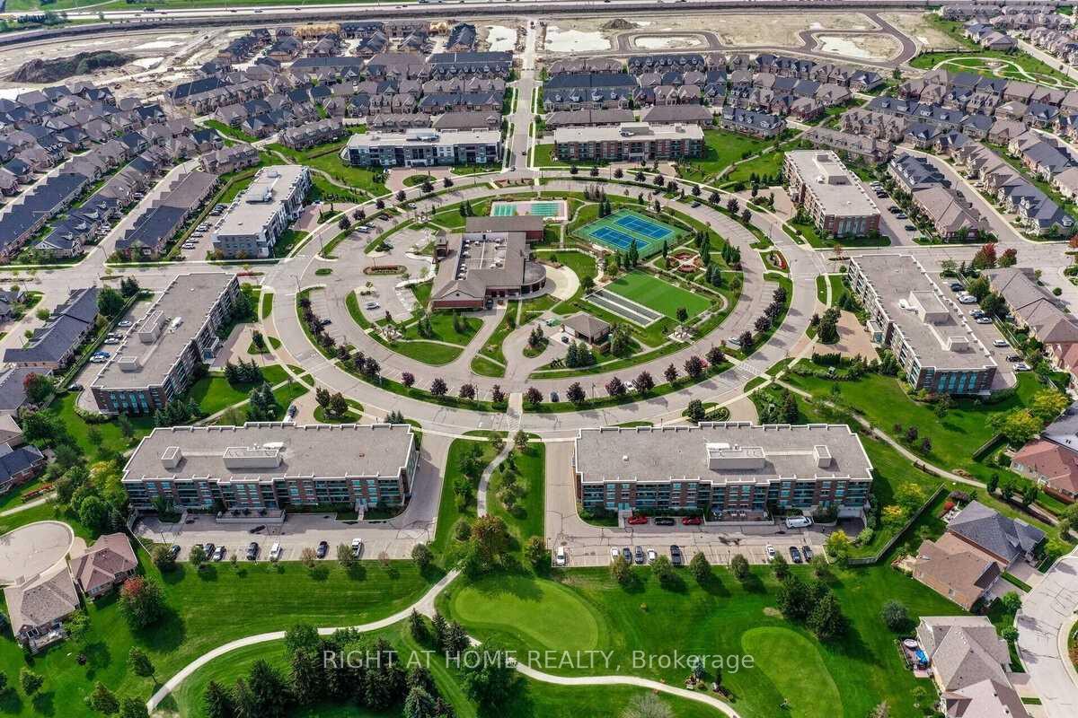 Photo 40 of 5 Orchard Park Gate, Brampton, Sandringham-Wellington — HOMEH
