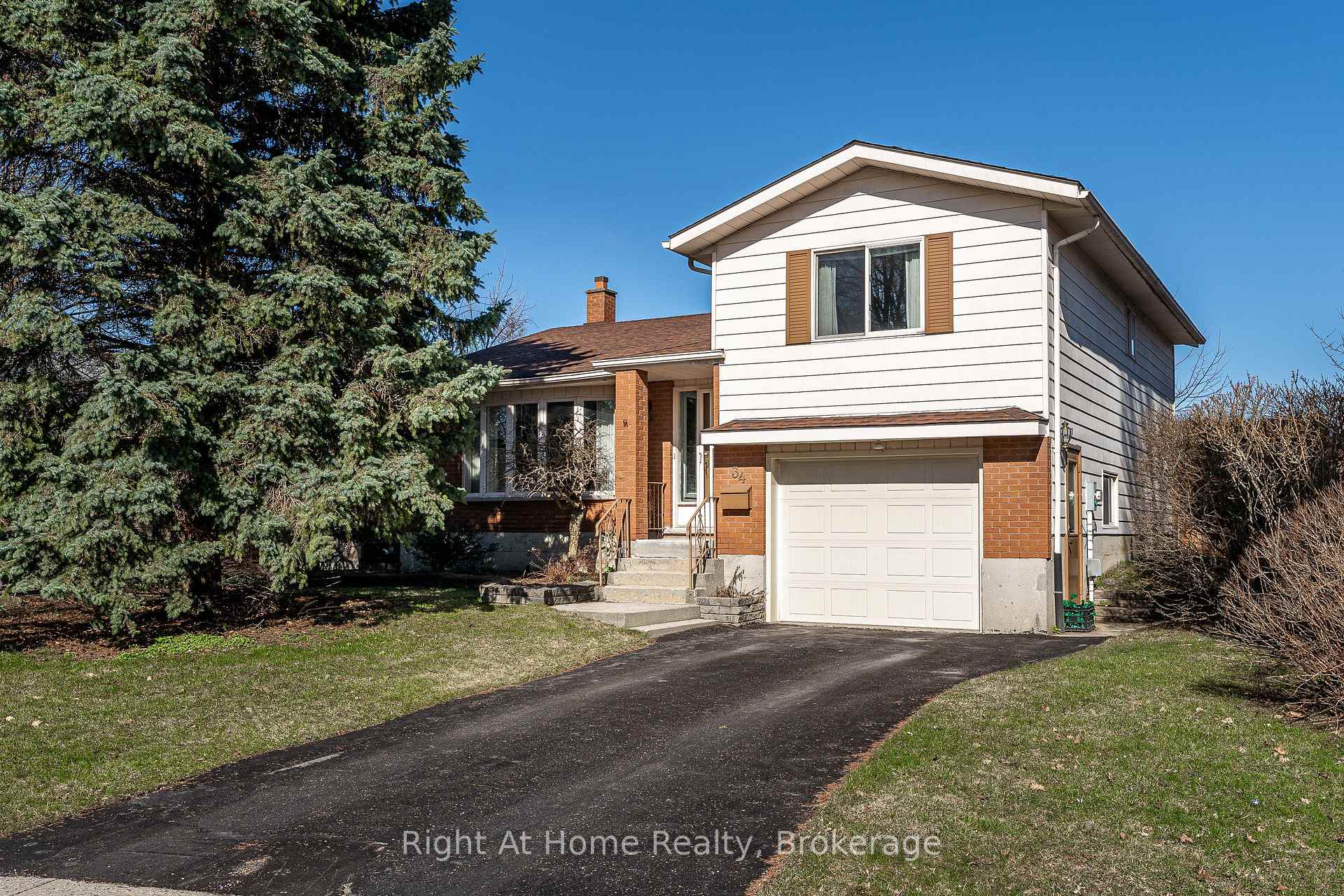 Photo 1 of 34 White Street, Stratford — HOMEH