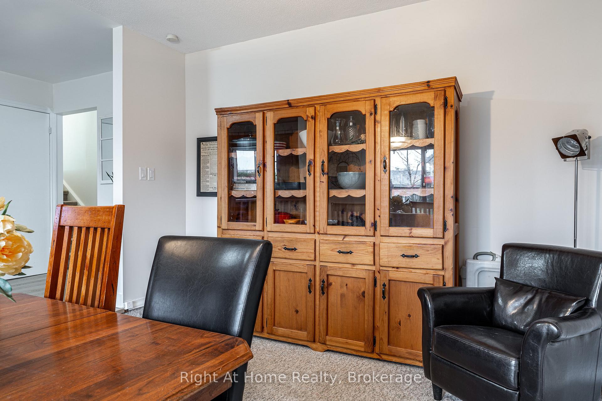 Photo 20 of 34 White Street, Stratford — HOMEH