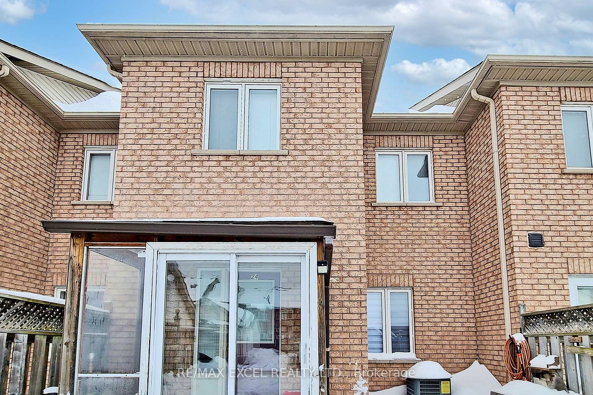 Photo 35 of 24 John Gary Drive, Markham, Village Green-South Unionville — HOMEH