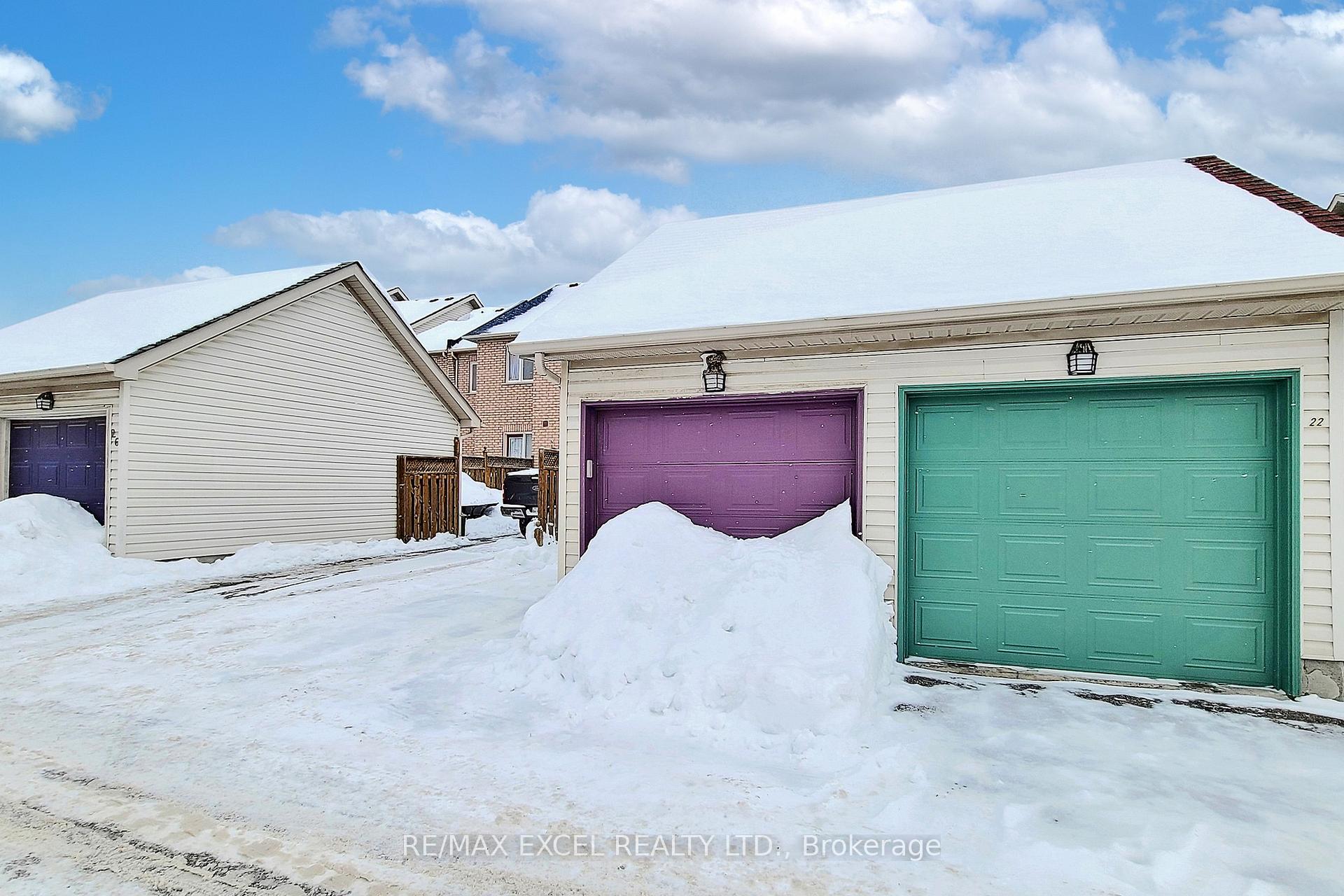 Photo 42 of 24 John Gary Drive, Markham, Village Green-South Unionville — HOMEH