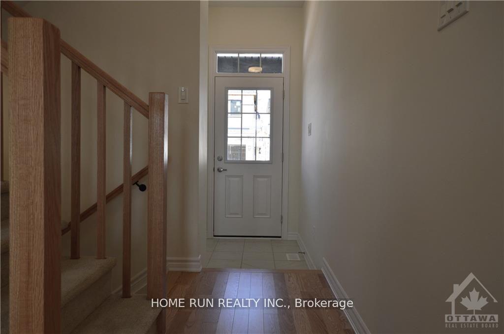 Photo 2 of 286 Turnbuckle Crescent, Ottawa, Barrhaven - Half Moon Bay — HOMEH