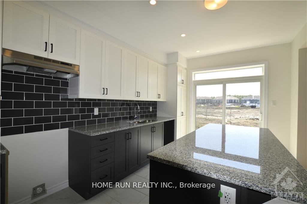 Photo 7 of 286 Turnbuckle Crescent, Ottawa, Barrhaven - Half Moon Bay — HOMEH