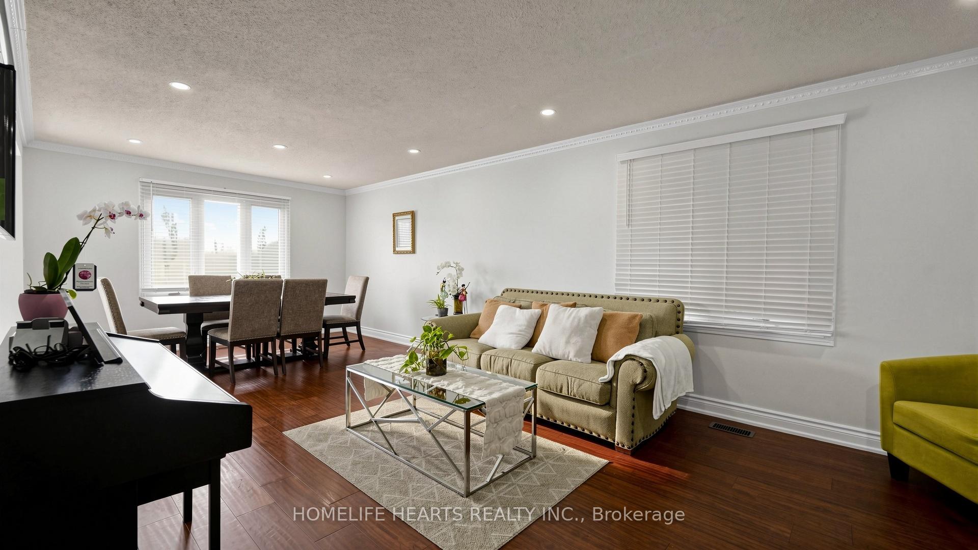 Photo 4 of 30 Shepton Way, Scarborough, Steeles — HOMEH