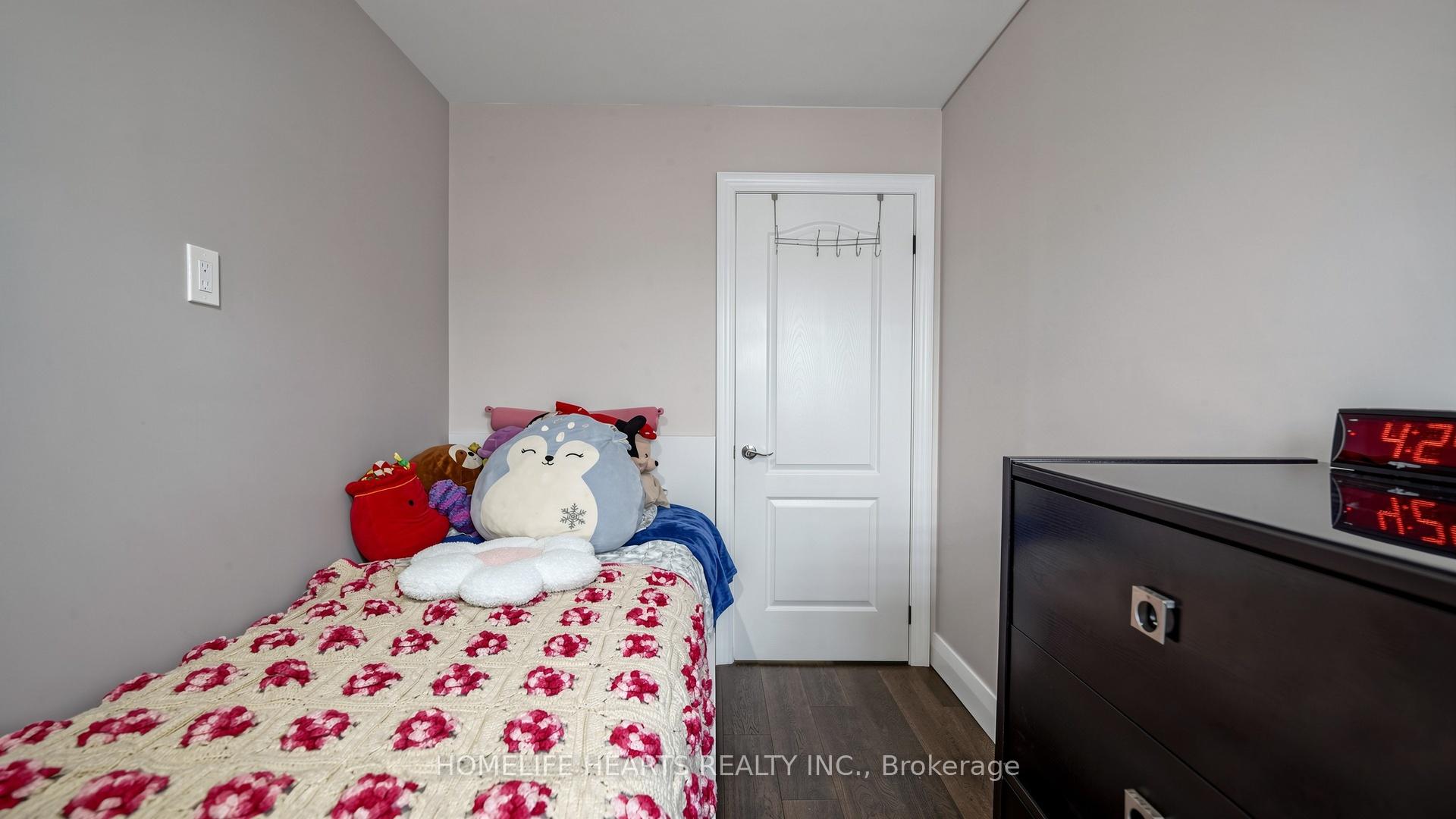 Photo 34 of 30 Shepton Way, Scarborough, Steeles — HOMEH