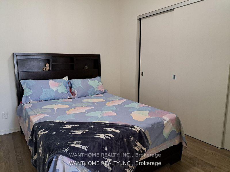 Photo 7 of Unit 502, 1 Bloor Street E, Toronto, Church-Yonge Corridor — HOMEH