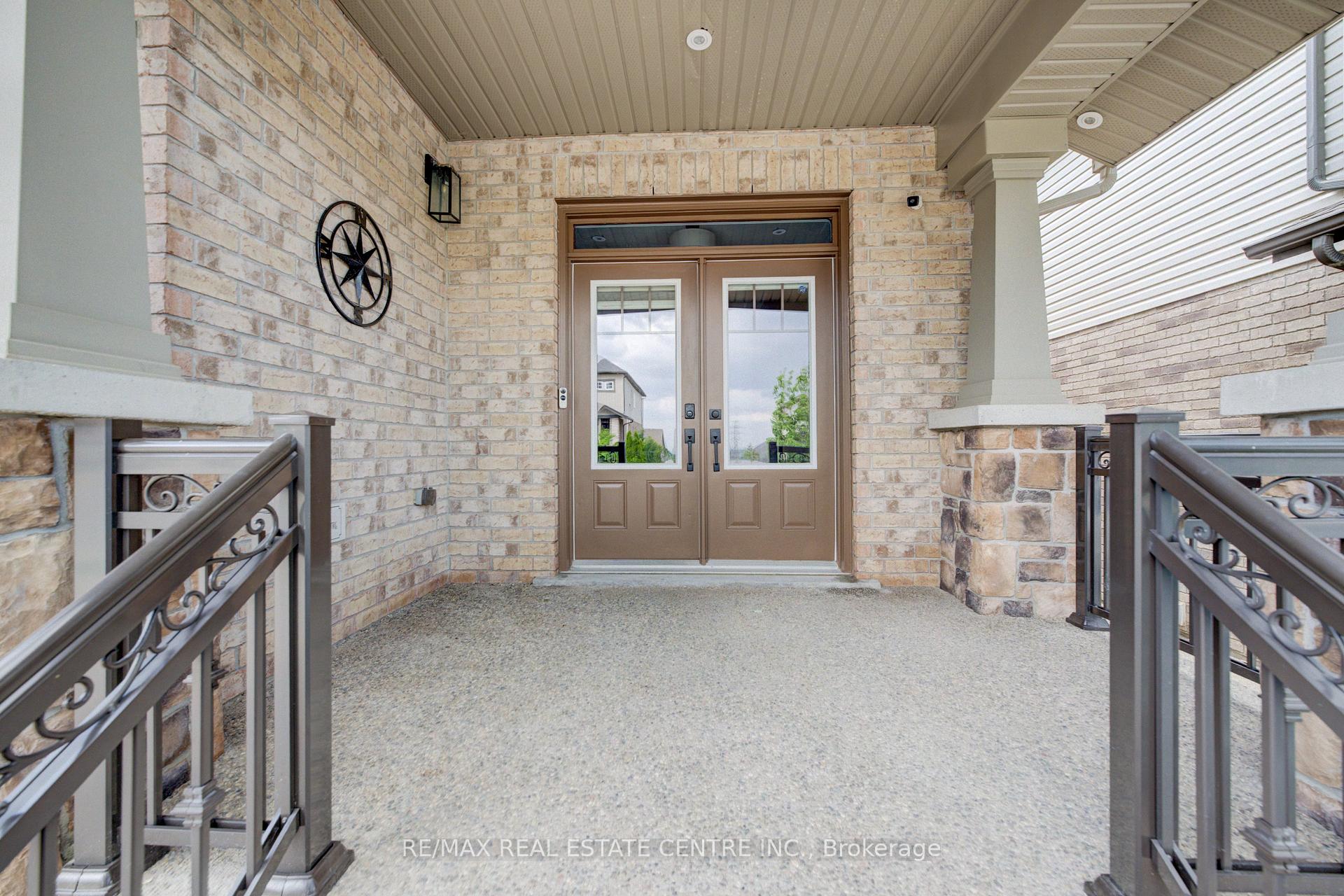 Photo 2 of 252 Gravel Ridge Trail, Kitchener, Larentian West — HOMEH