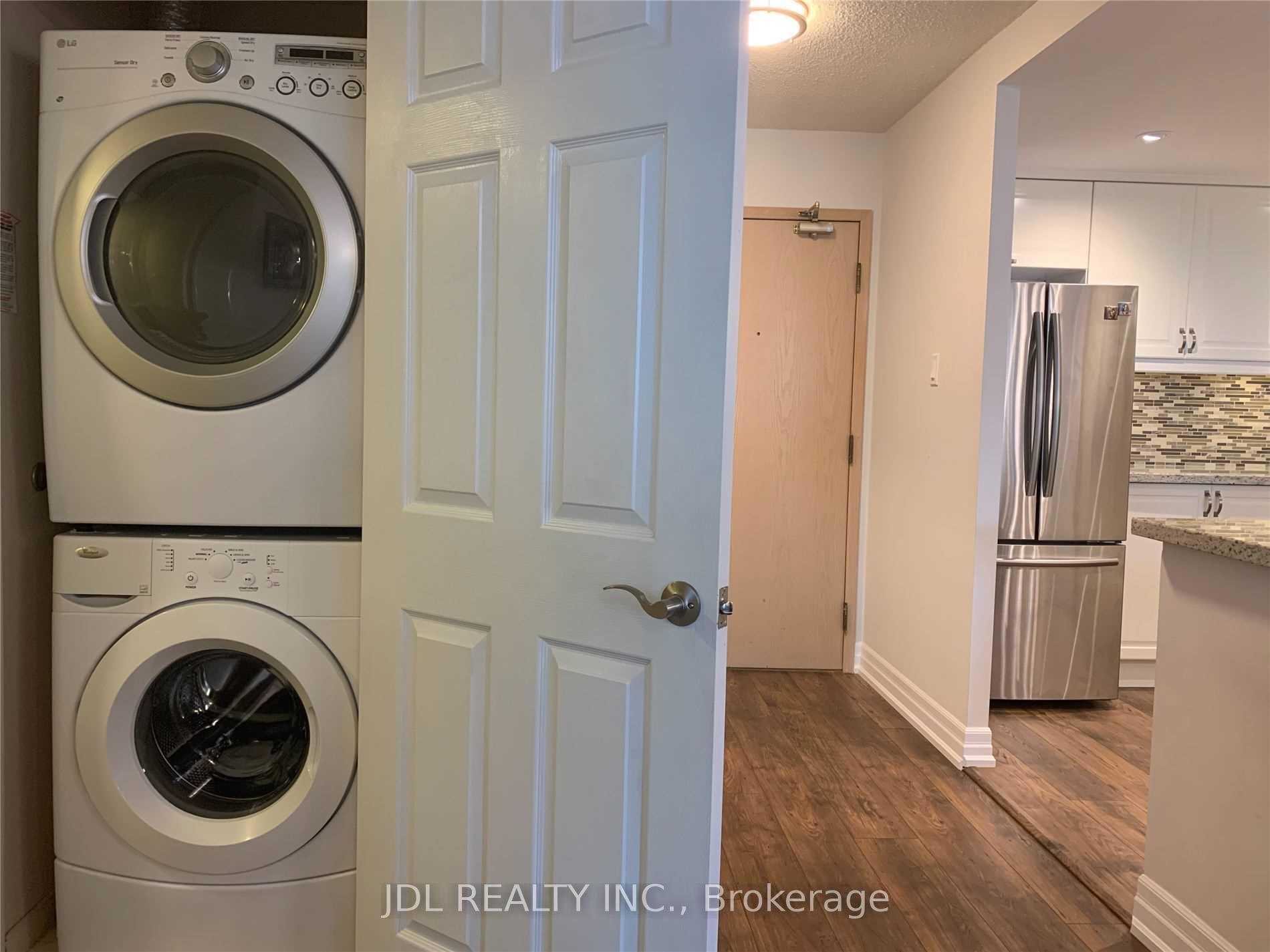 Photo 9 of Unit 811, 7805 Bayview Avenue, Markham, Aileen-Willowbrook — HOMEH