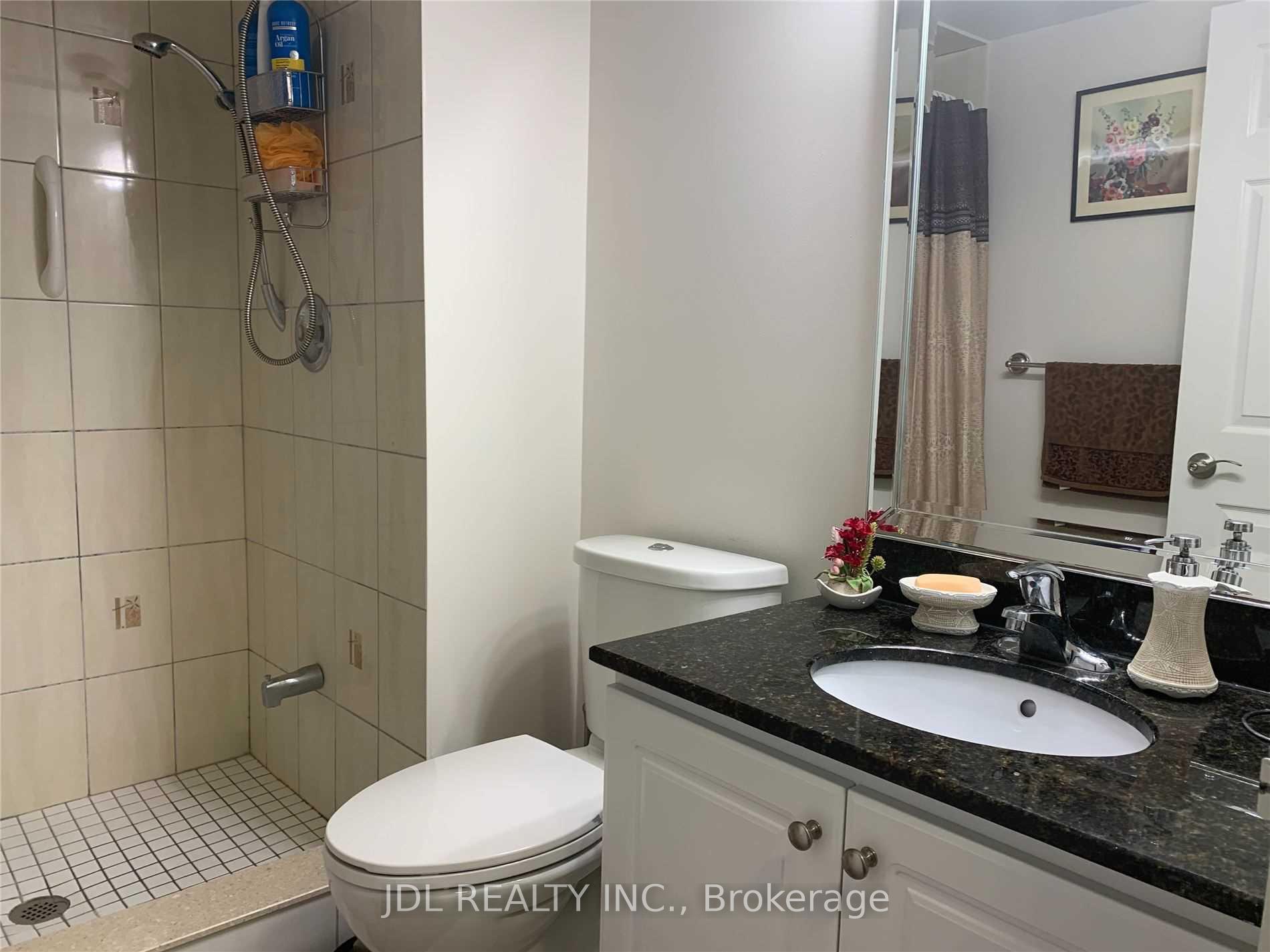 Photo 14 of Unit 811, 7805 Bayview Avenue, Markham, Aileen-Willowbrook — HOMEH