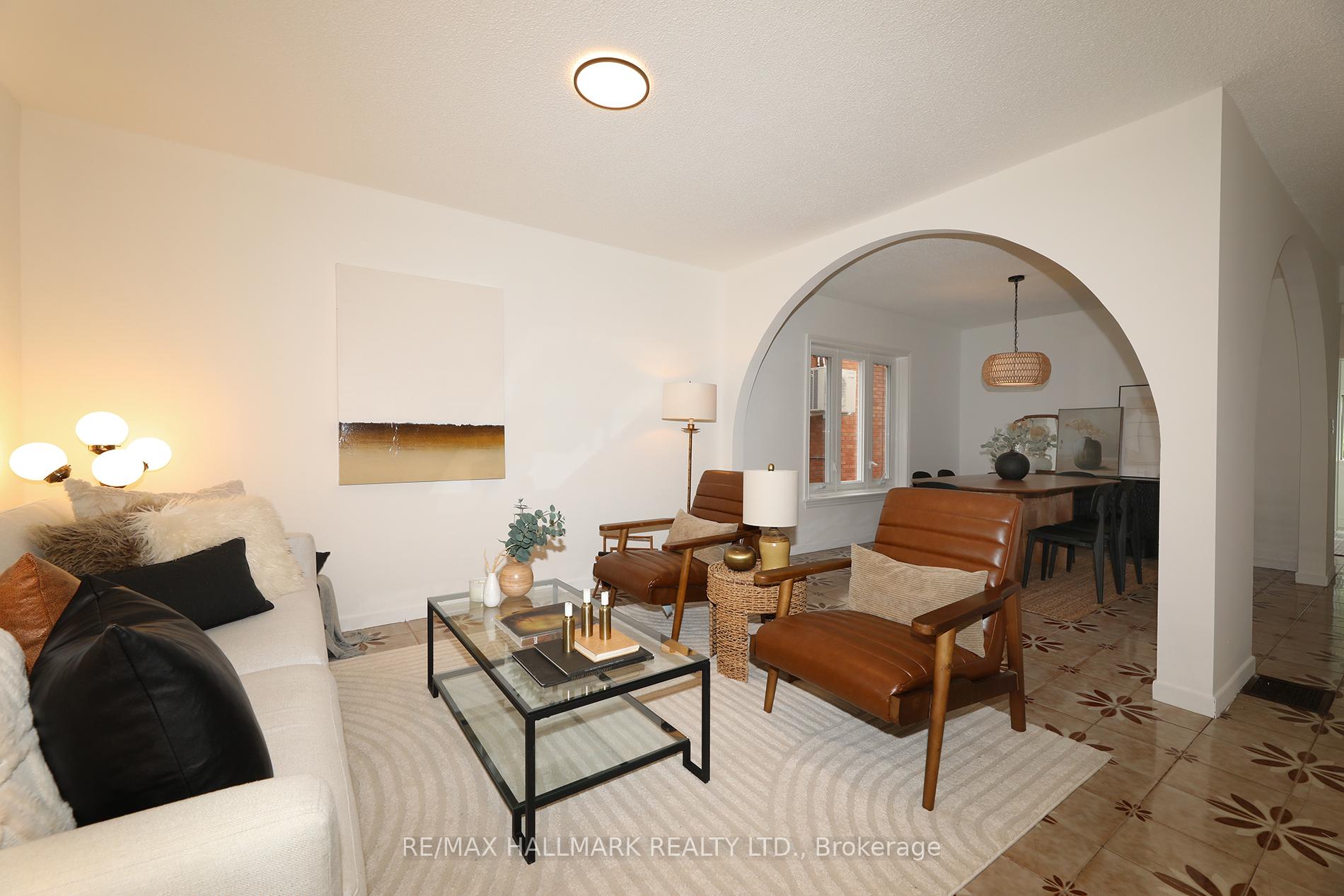 Photo 8 of 259 Wolverleigh Boulevard, Toronto, Danforth — HOMEH