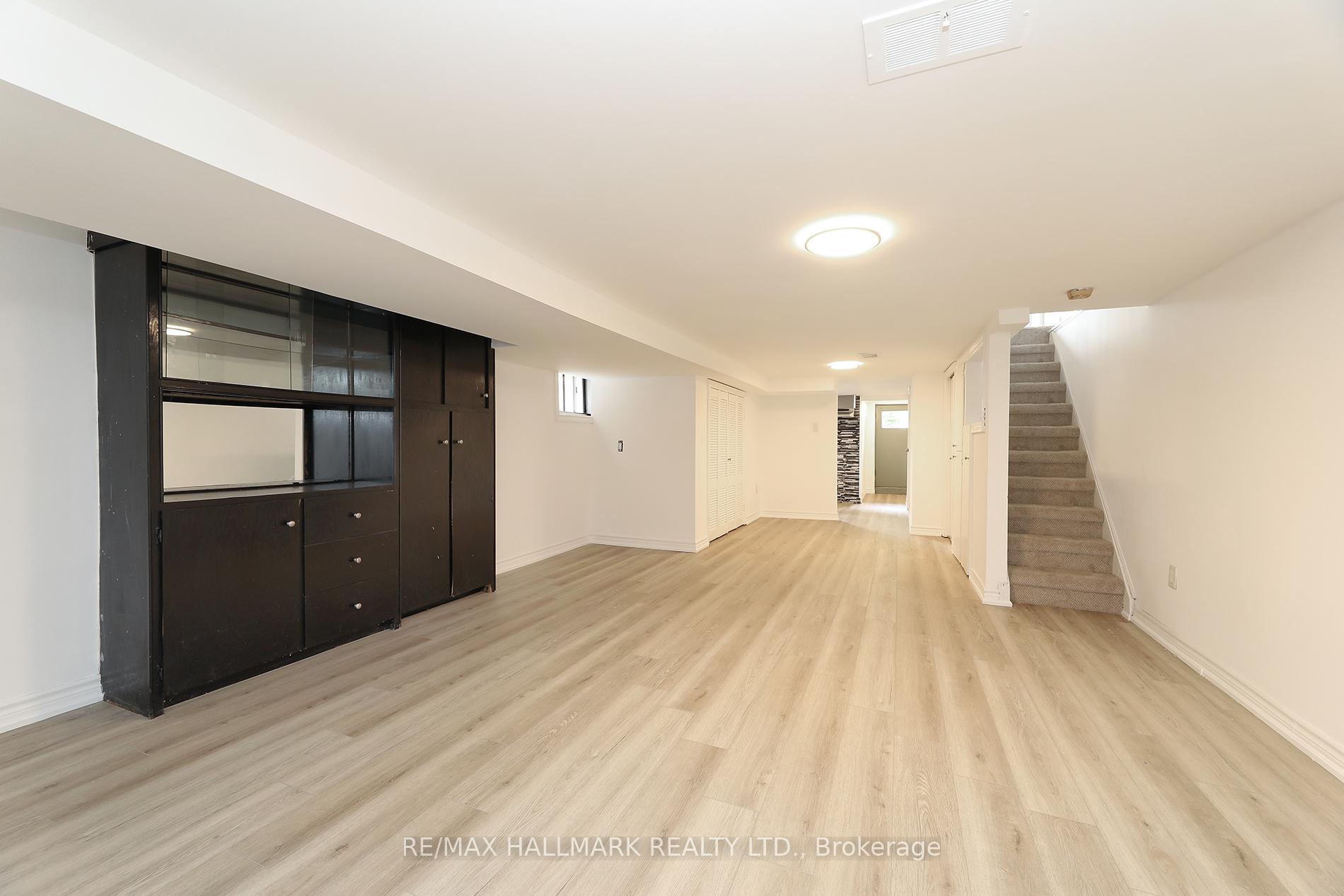 Photo 24 of 259 Wolverleigh Boulevard, Toronto, Danforth — HOMEH