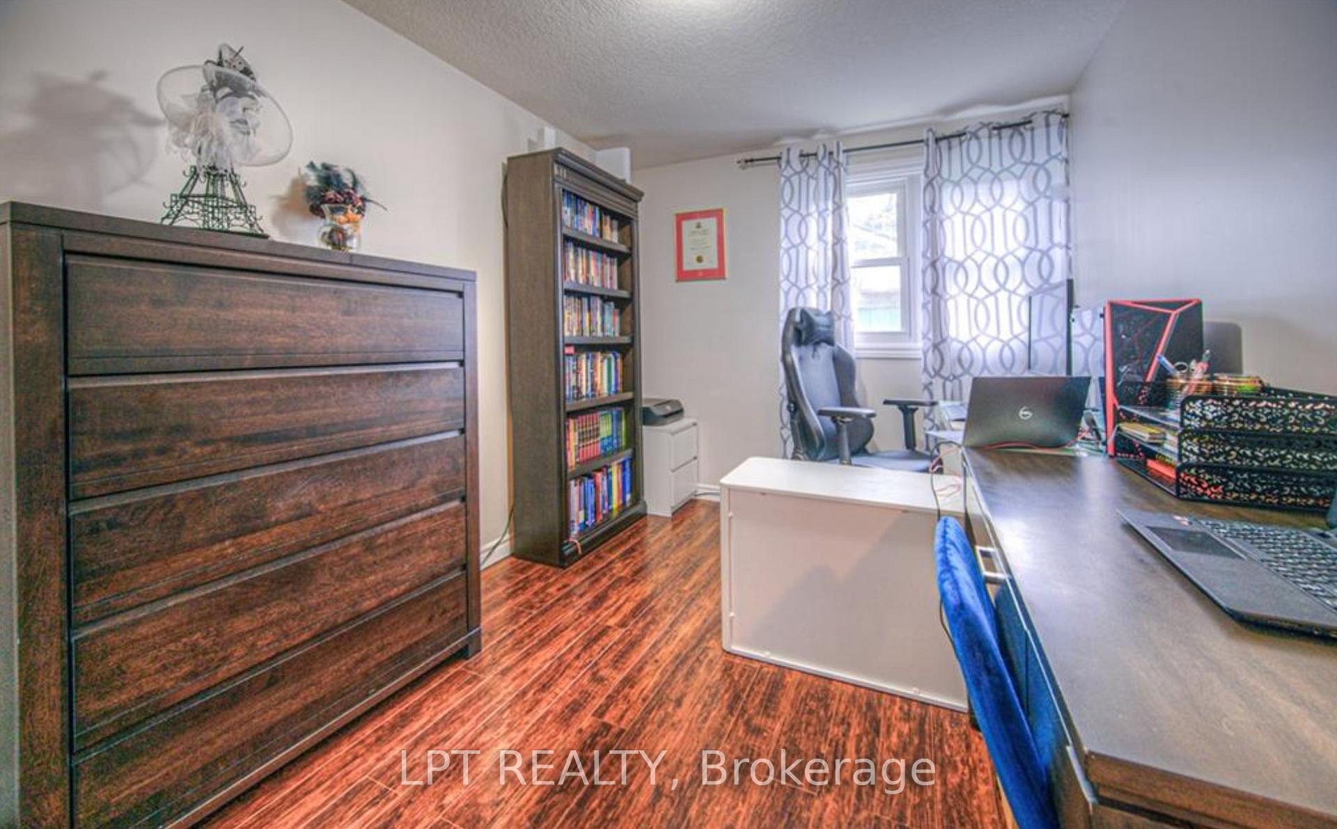 Photo 19 of UPPER- 16 Blackwell Drive, Kitchener, Highland West — HOMEH