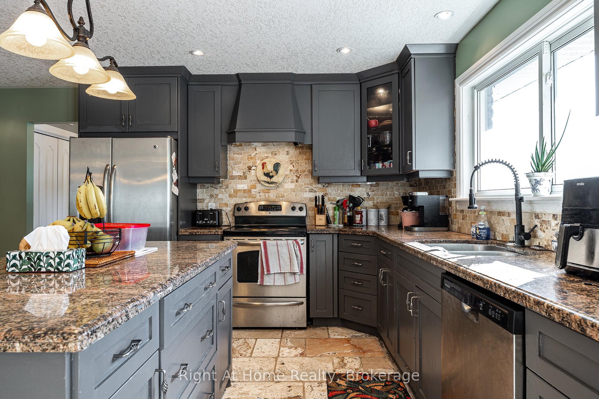 Photo 15 of 4303 119 Highway, Perth East, Ellice — HOMEH