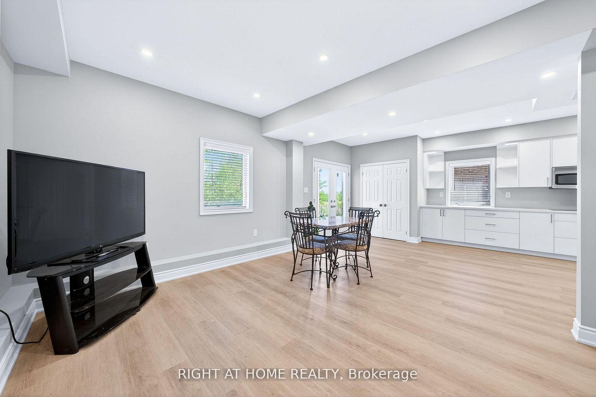 Photo 32 of 1160 Peelar Crescent, Innisfil, Lefroy — HOMEH