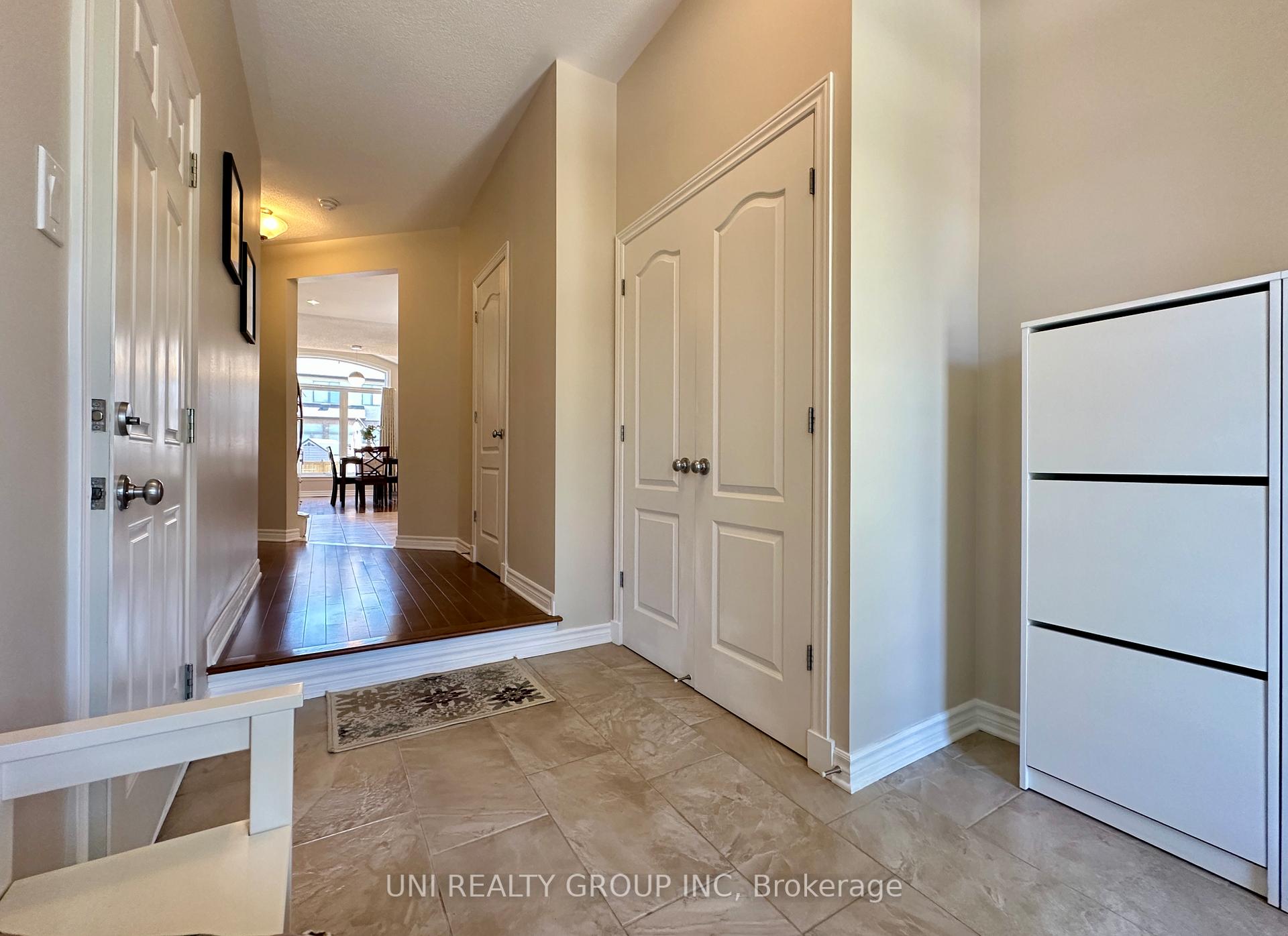Photo 8 of 202 Mareth Way, Ottawa, Riverside South/Gloucester Glen — HOMEH