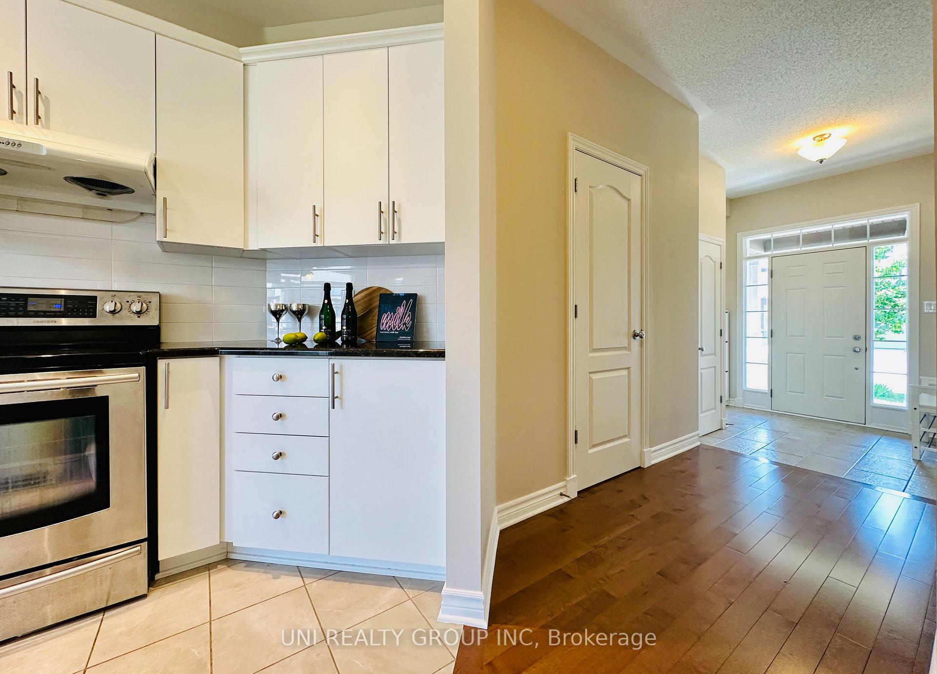 Photo 11 of 202 Mareth Way, Ottawa, Riverside South/Gloucester Glen — HOMEH