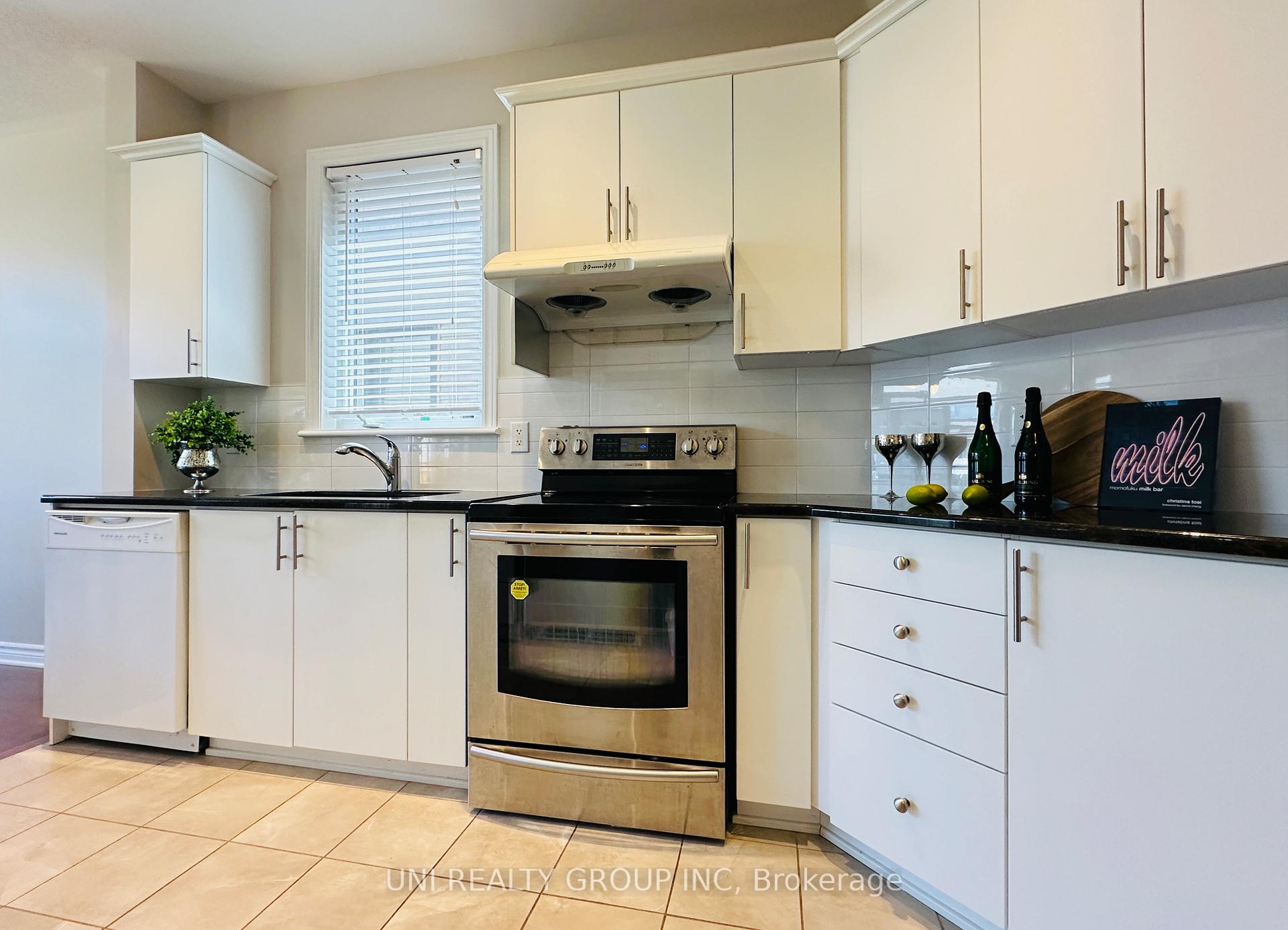 Photo 15 of 202 Mareth Way, Ottawa, Riverside South/Gloucester Glen — HOMEH