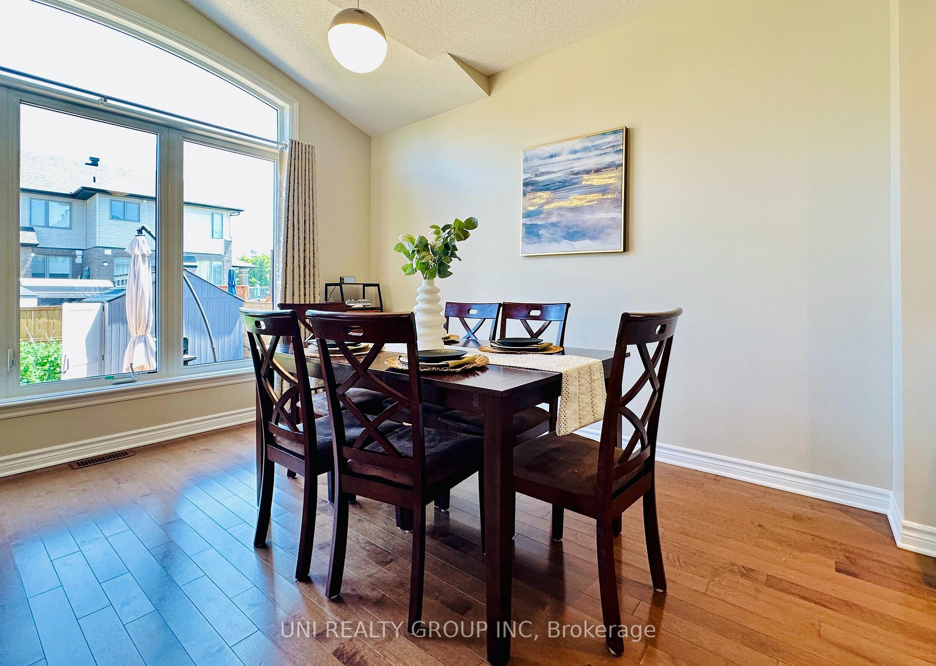 Photo 16 of 202 Mareth Way, Ottawa, Riverside South/Gloucester Glen — HOMEH