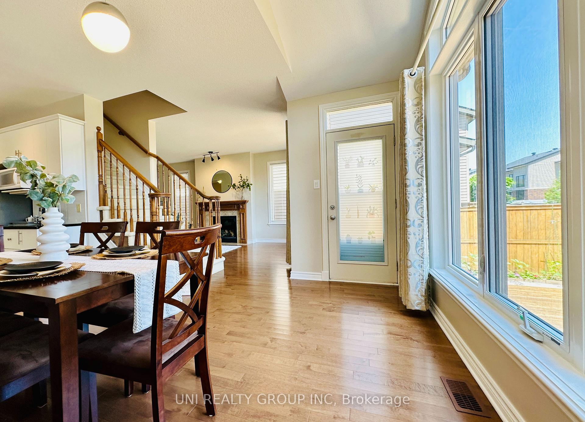 Photo 19 of 202 Mareth Way, Ottawa, Riverside South/Gloucester Glen — HOMEH