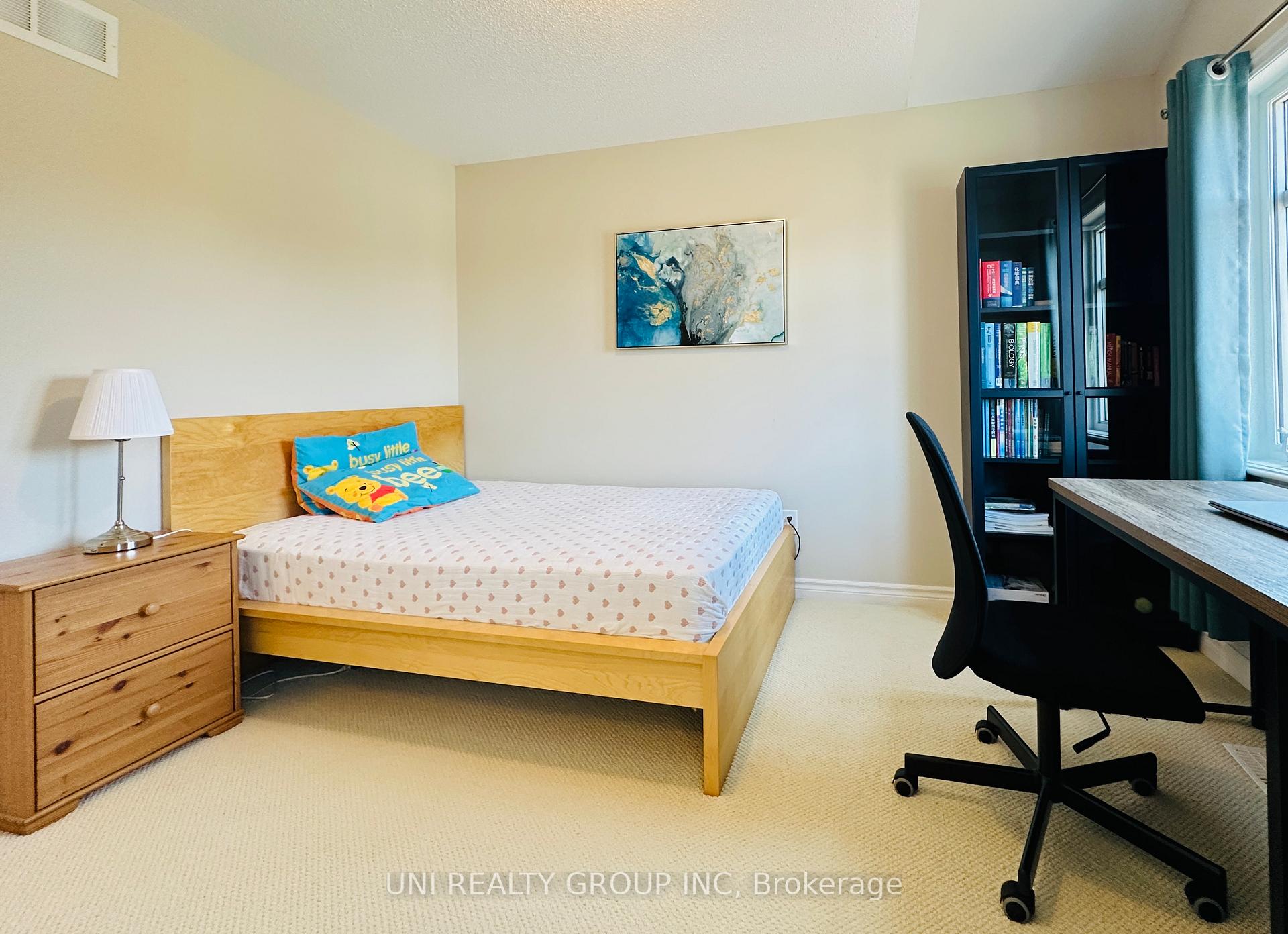 Photo 37 of 202 Mareth Way, Ottawa, Riverside South/Gloucester Glen — HOMEH