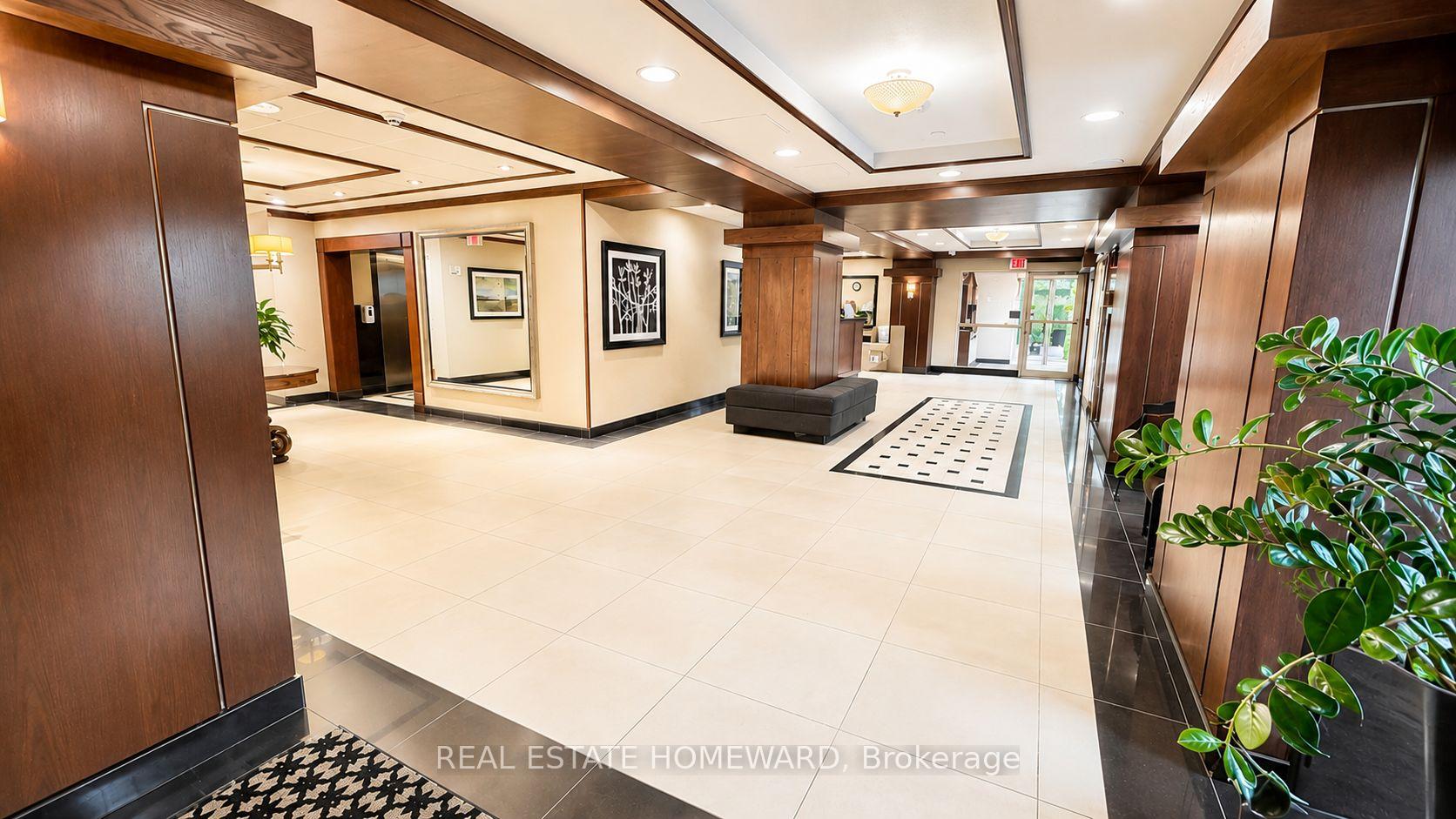 Photo 3 of Unit 2012, 101 Subway Crescent, Etobicoke, Islington-City Centre West — HOMEH